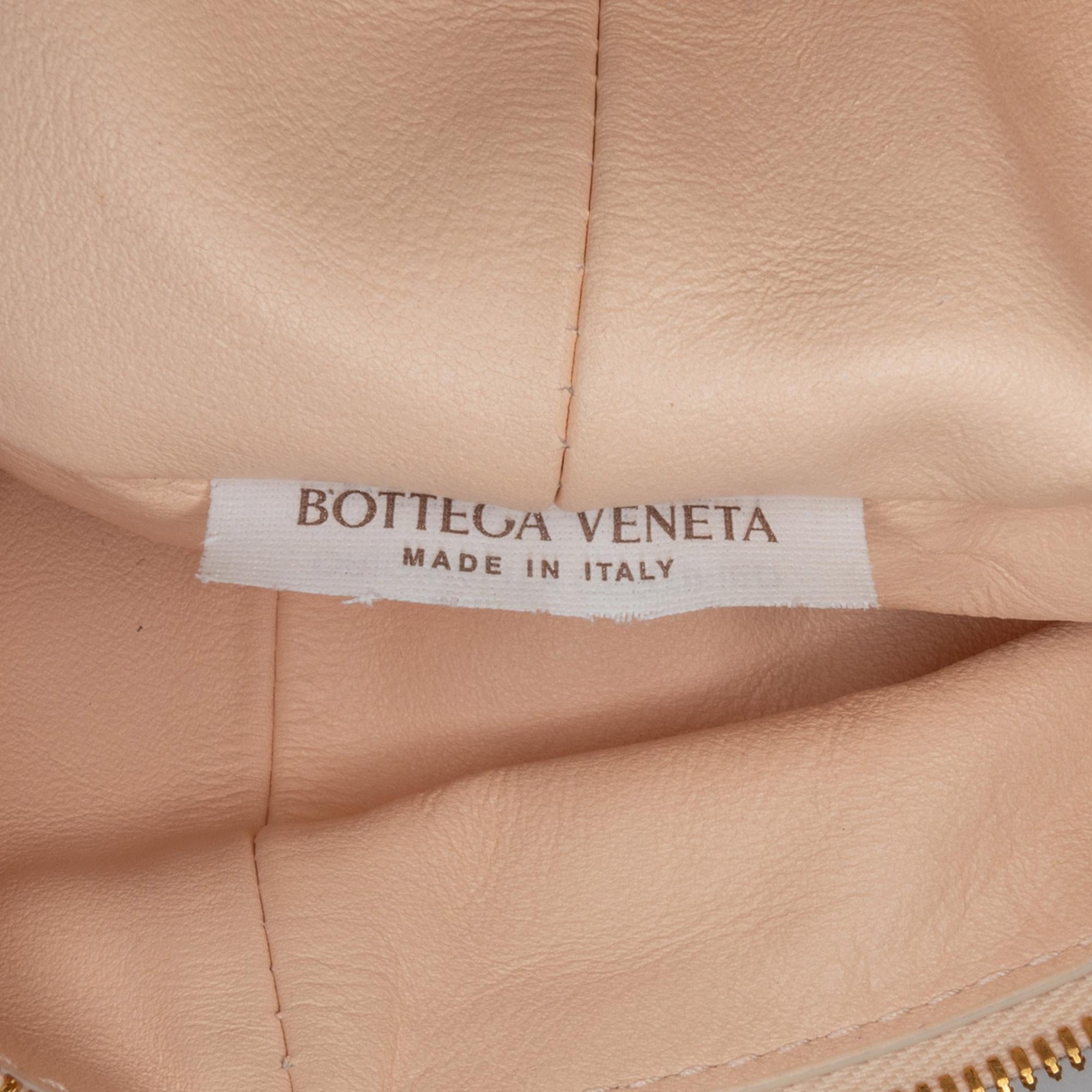 Bottega Veneta Mini Calfskin Double Knot (SHG-XuOrRC)