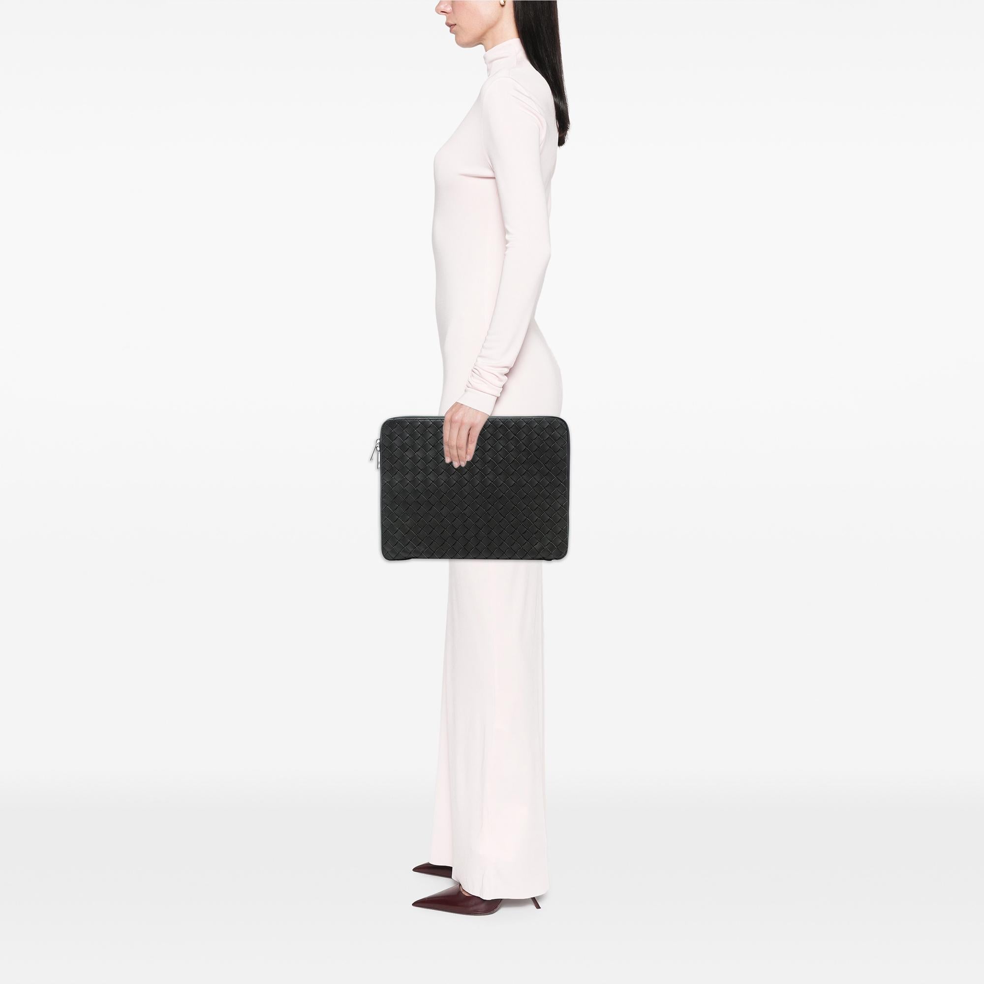 Bottega Veneta Nappa Intrecciato Clutch