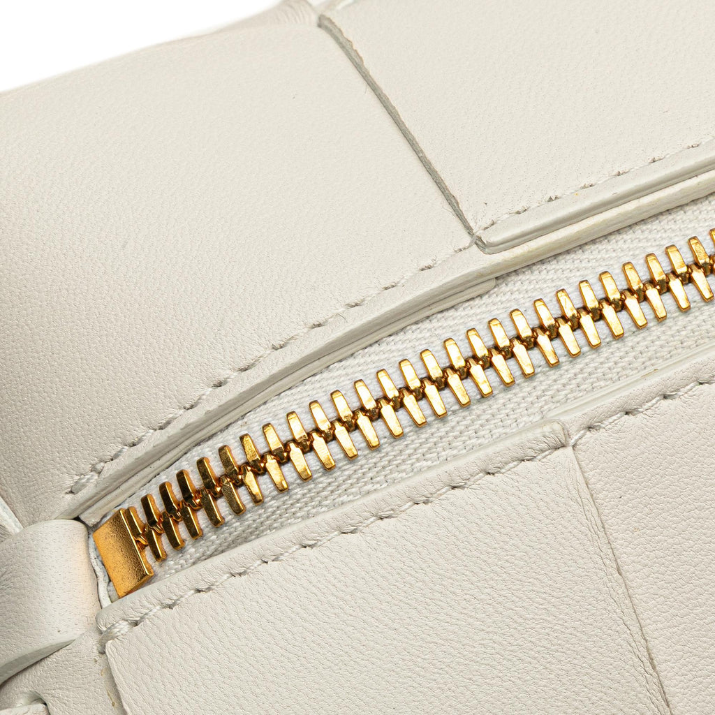 Bottega Veneta Small Lambskin Intrecciato Brick Cassette