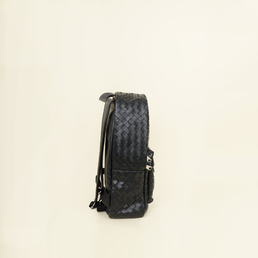Bottega Veneta Black Intrecciato Backpack Bag