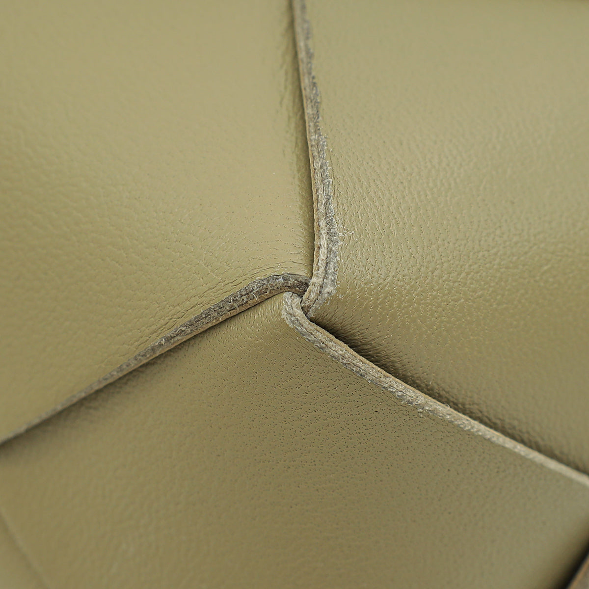 Bottega Veneta Travertine Intrecciato Nappa Cassette Camera Small Bag