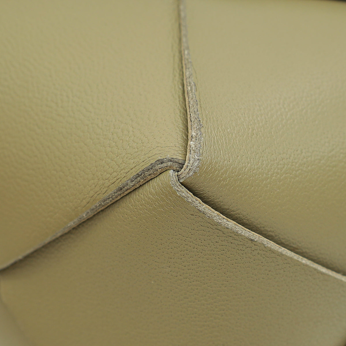 Bottega Veneta Travertine Intrecciato Nappa Cassette Camera Small Bag