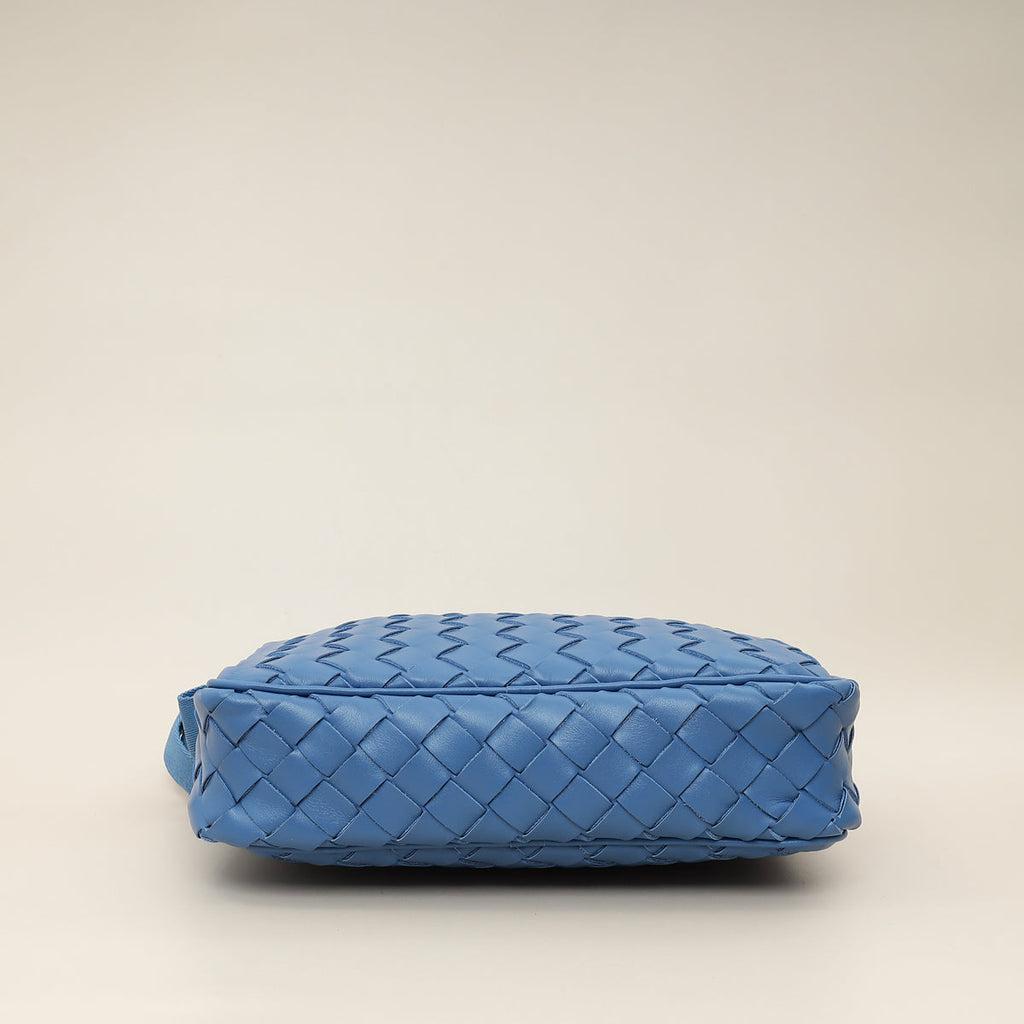 Bottega Veneta Blue Intrecciato Men's Classic Camera Bag