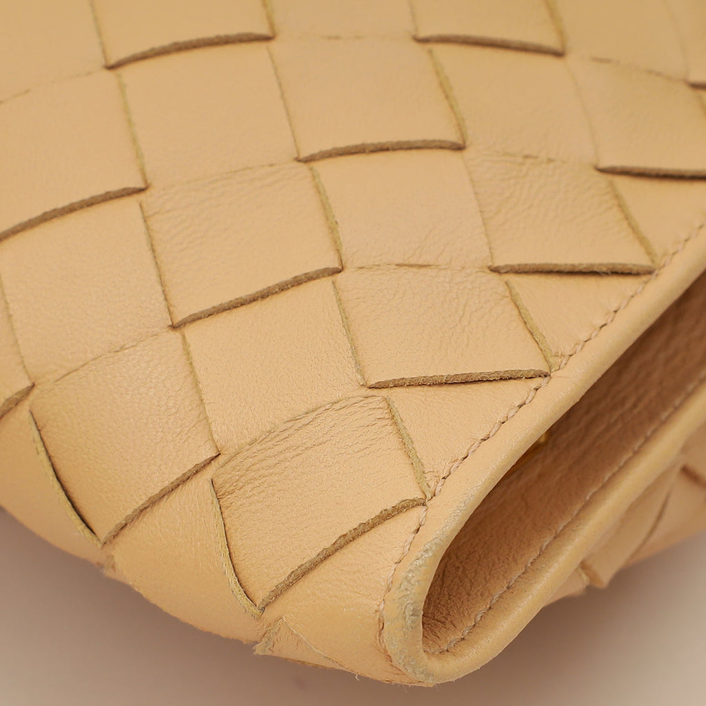 Bottega Veneta Beige Intrecciato Twist Clutch