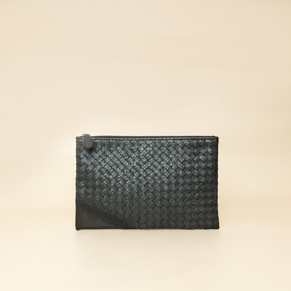 Bottega Veneta Bicolor Intrecciato Zipped Pouch