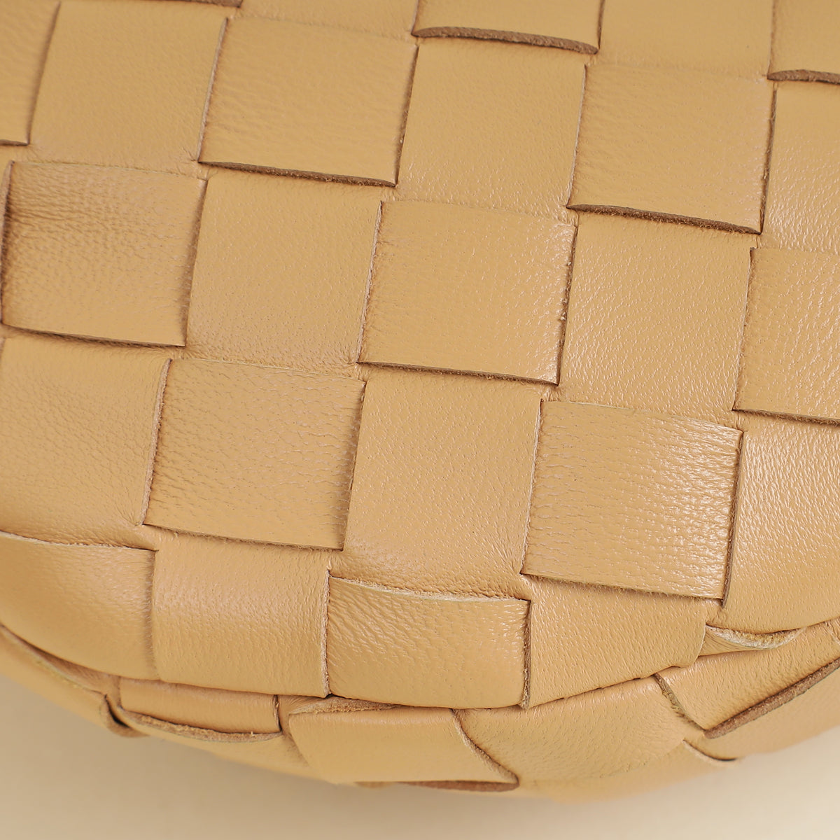 Bottega Veneta Beige Intrecciato Chain Mini Jodie Bag