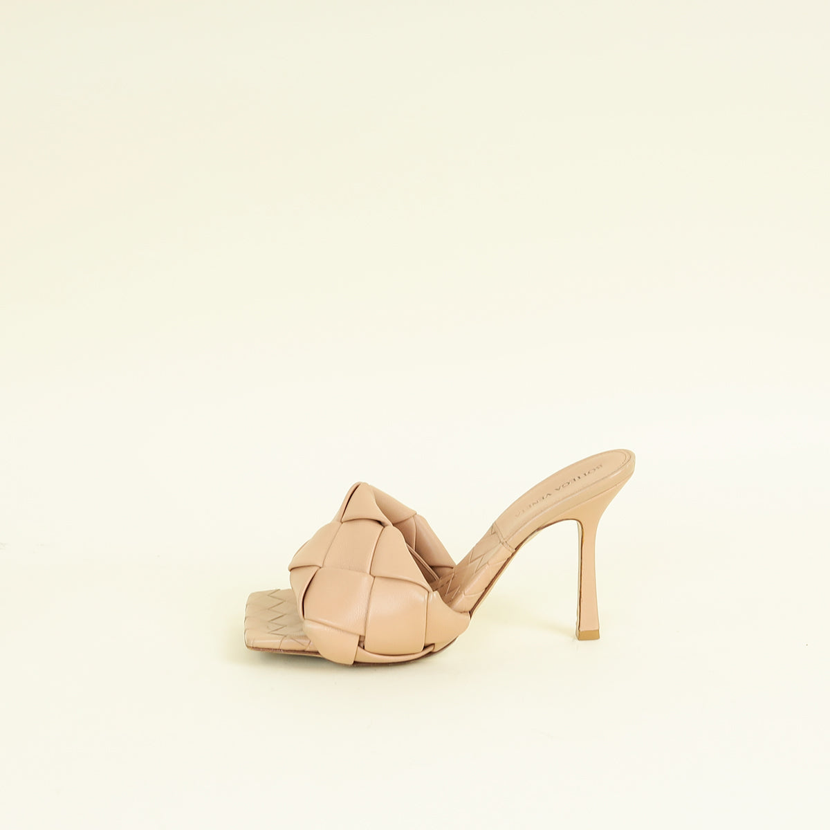 Bottega Veneta Beige Intrecciato Nappa Lido Mule 38