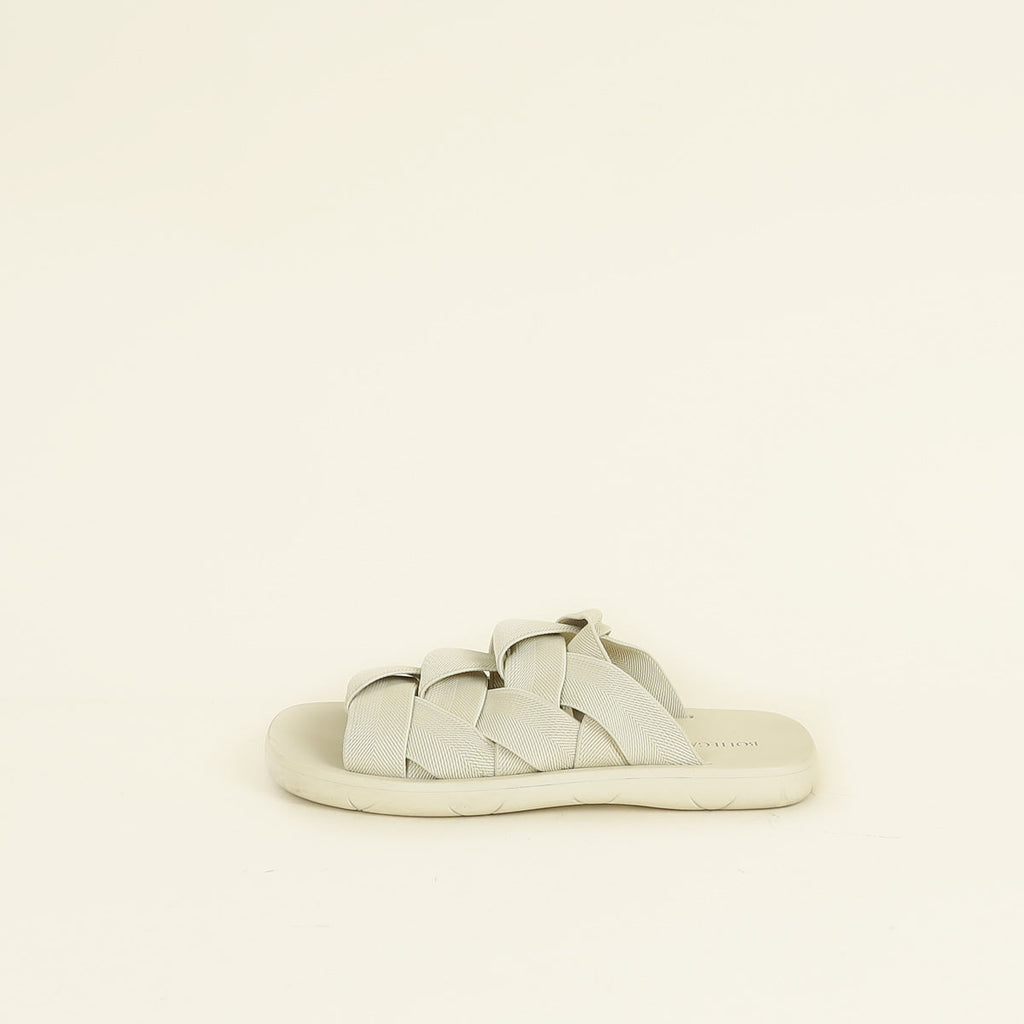 Bottega Veneta Neutral Intreccio Plat Mule 38