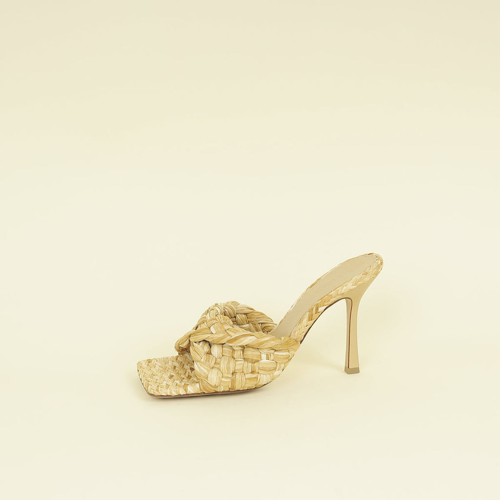 Bottega Veneta Natural Raffia Lido Heeled Mules 40