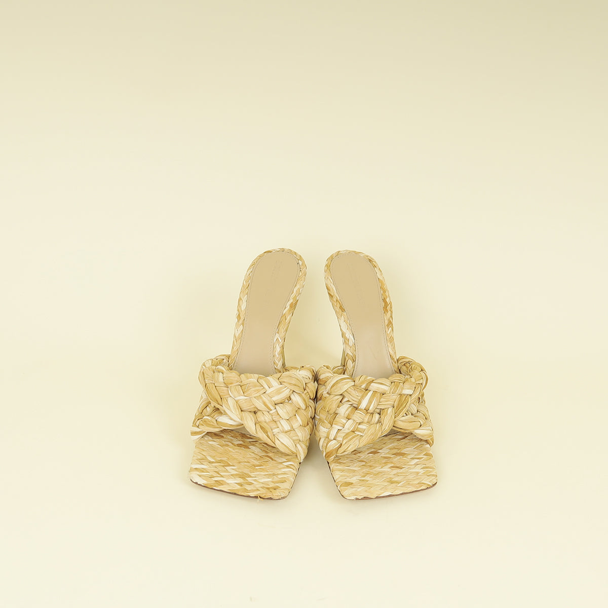 Bottega Veneta Natural Raffia Lido Heeled Mules 40