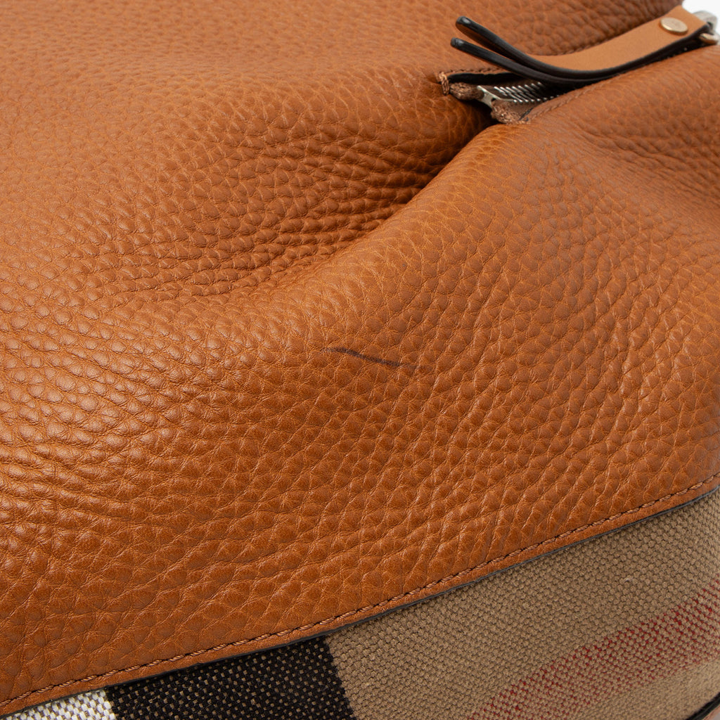 Burberry Calfskin House Check Maidstone Medium Shoulder Bag (SHF-17R658)