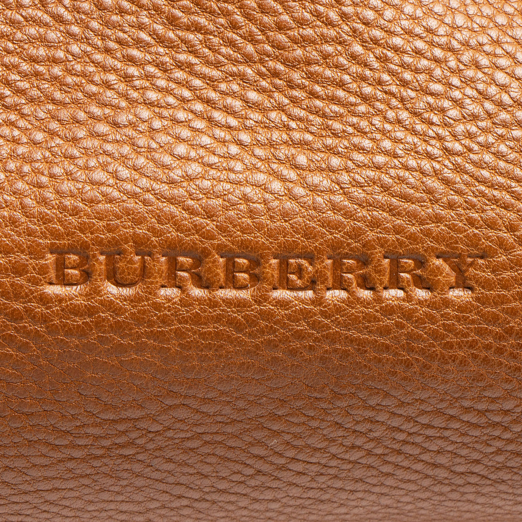 Burberry Calfskin House Check Maidstone Small Shoulder Bag (SHF-GIU47v)