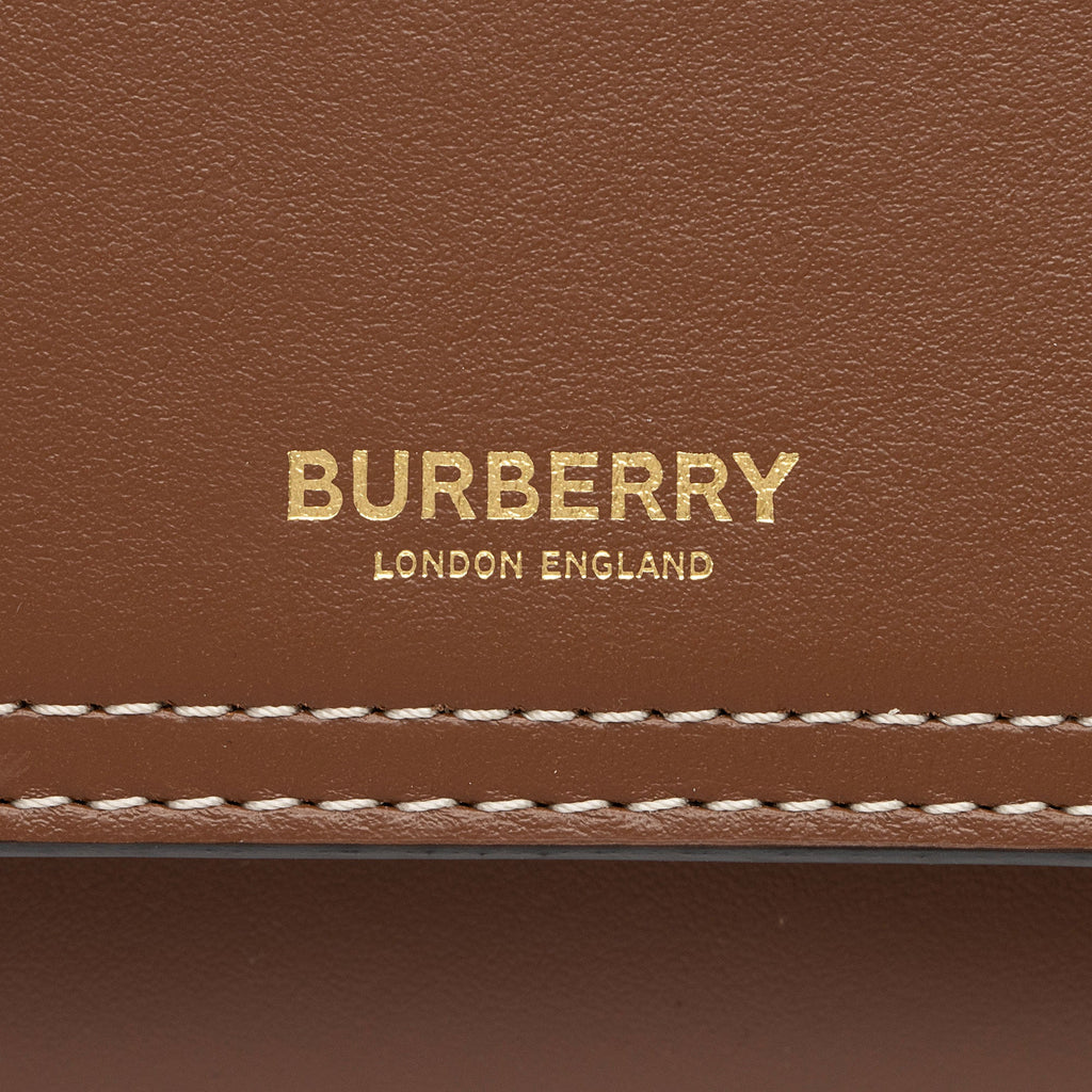 Burberry Calfskin Mini Pocket Tote (SHF-YAkDR3)