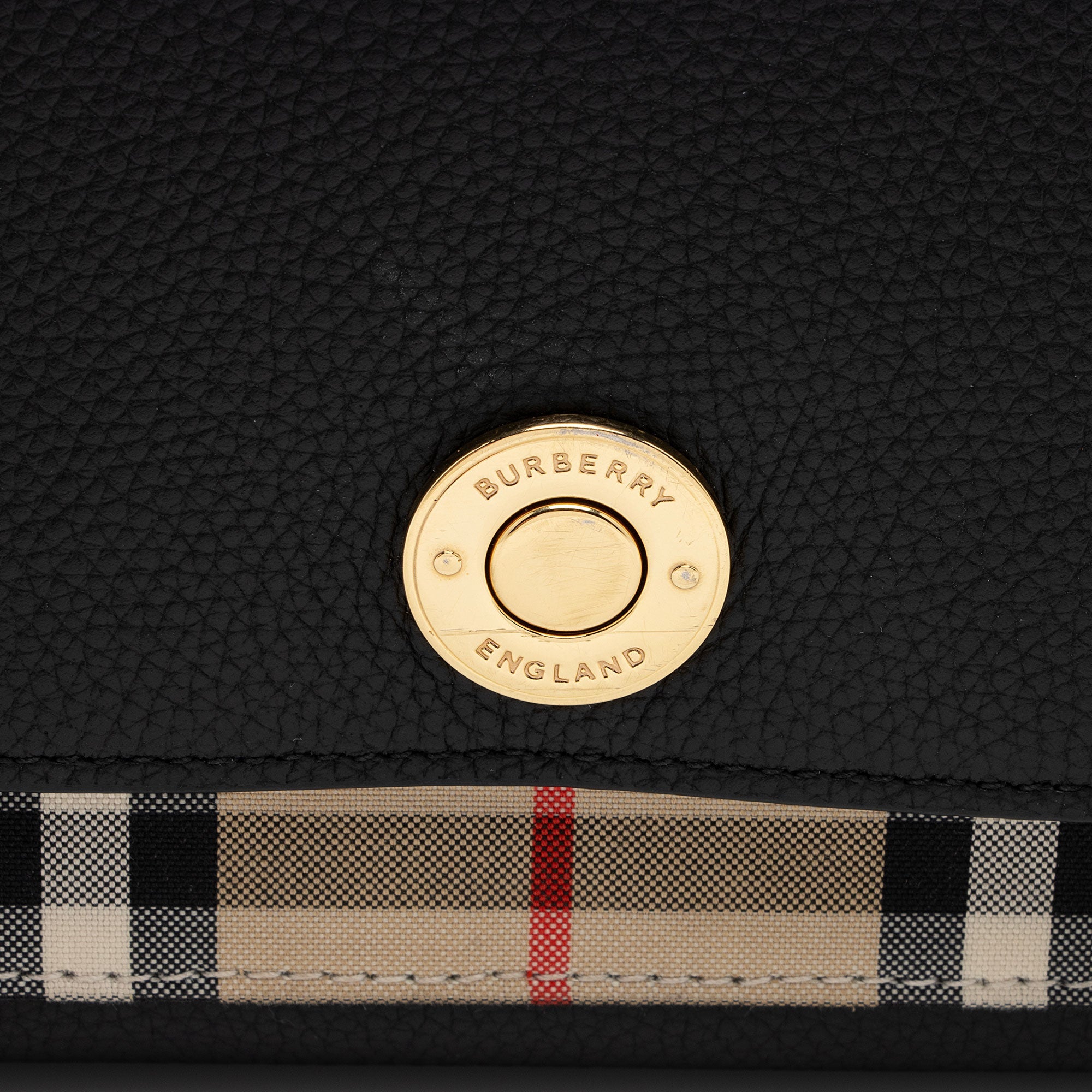 Burberry Calfskin Vintage Check Note Bag (SHF-YDSiux)