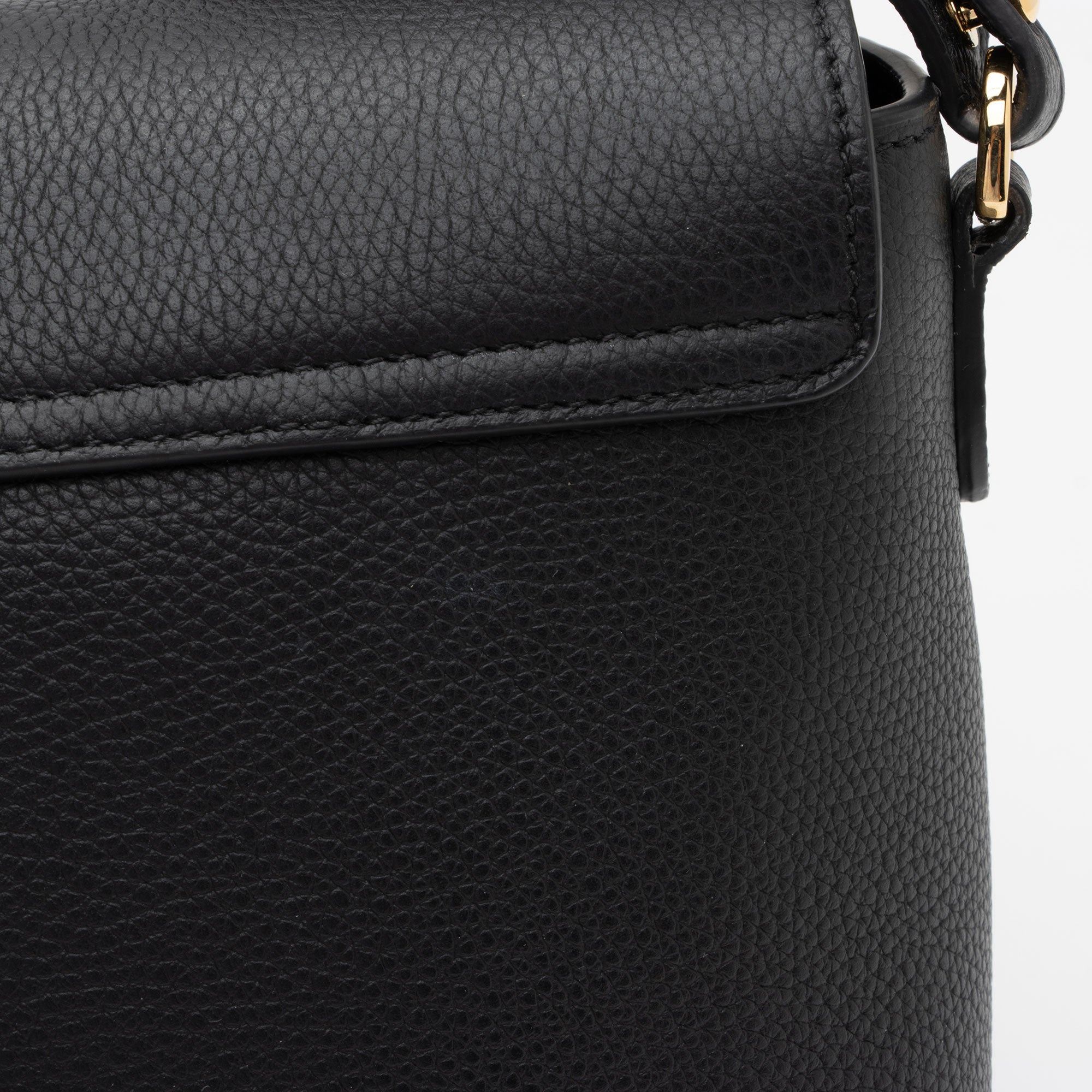 Burberry Calfskin Vintage Check Note Bag (SHF-YDSiux)