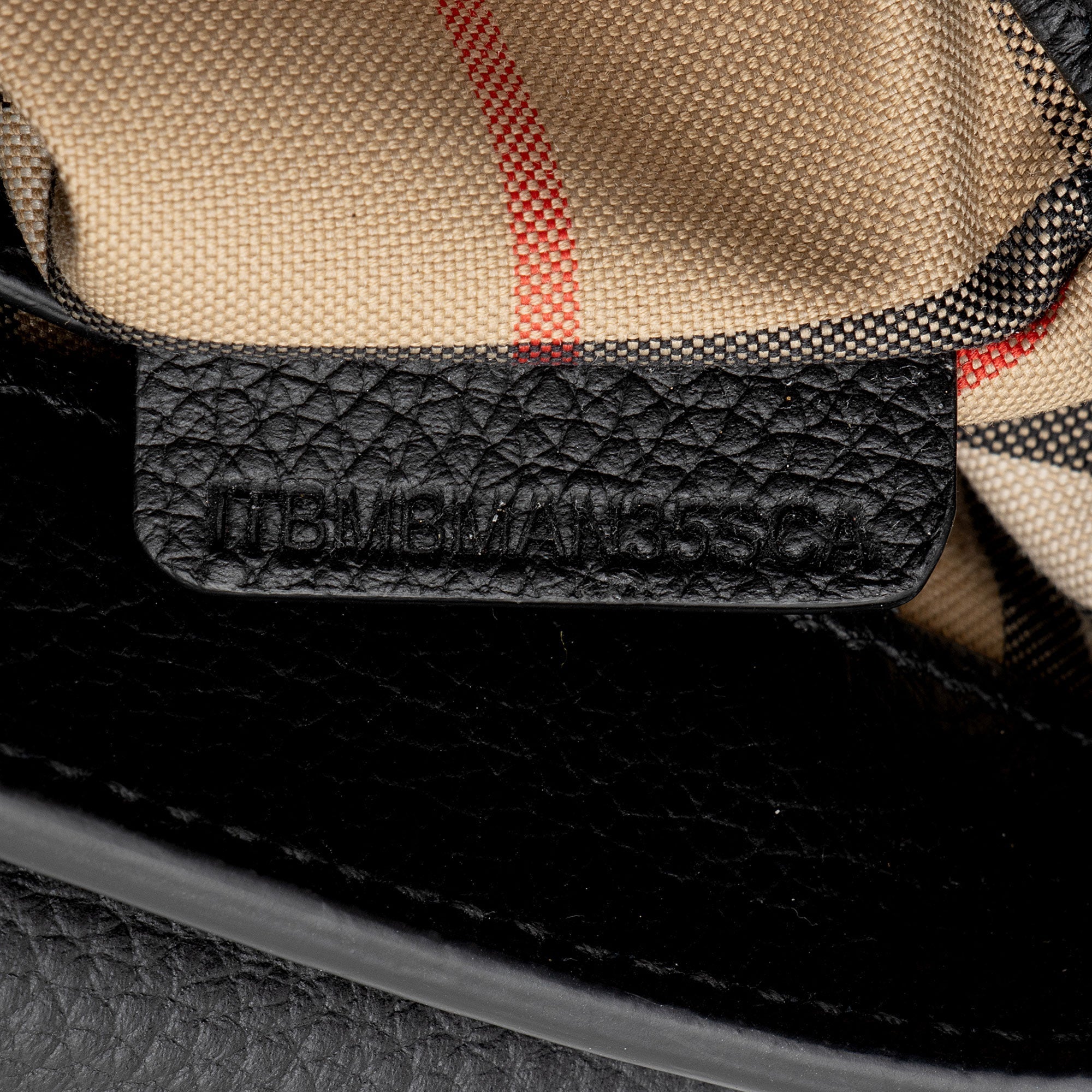 Burberry Calfskin Vintage Check Note Bag (SHF-z0IcUr)