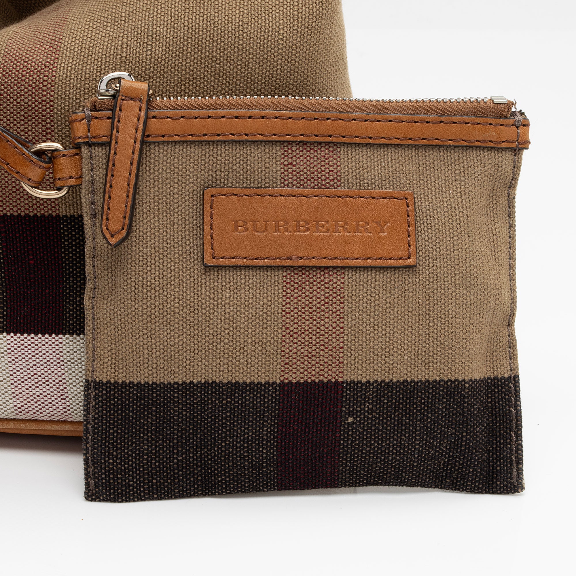 Burberry Canvas Check Ashby Mini Hobo (SHF-NypDEp)