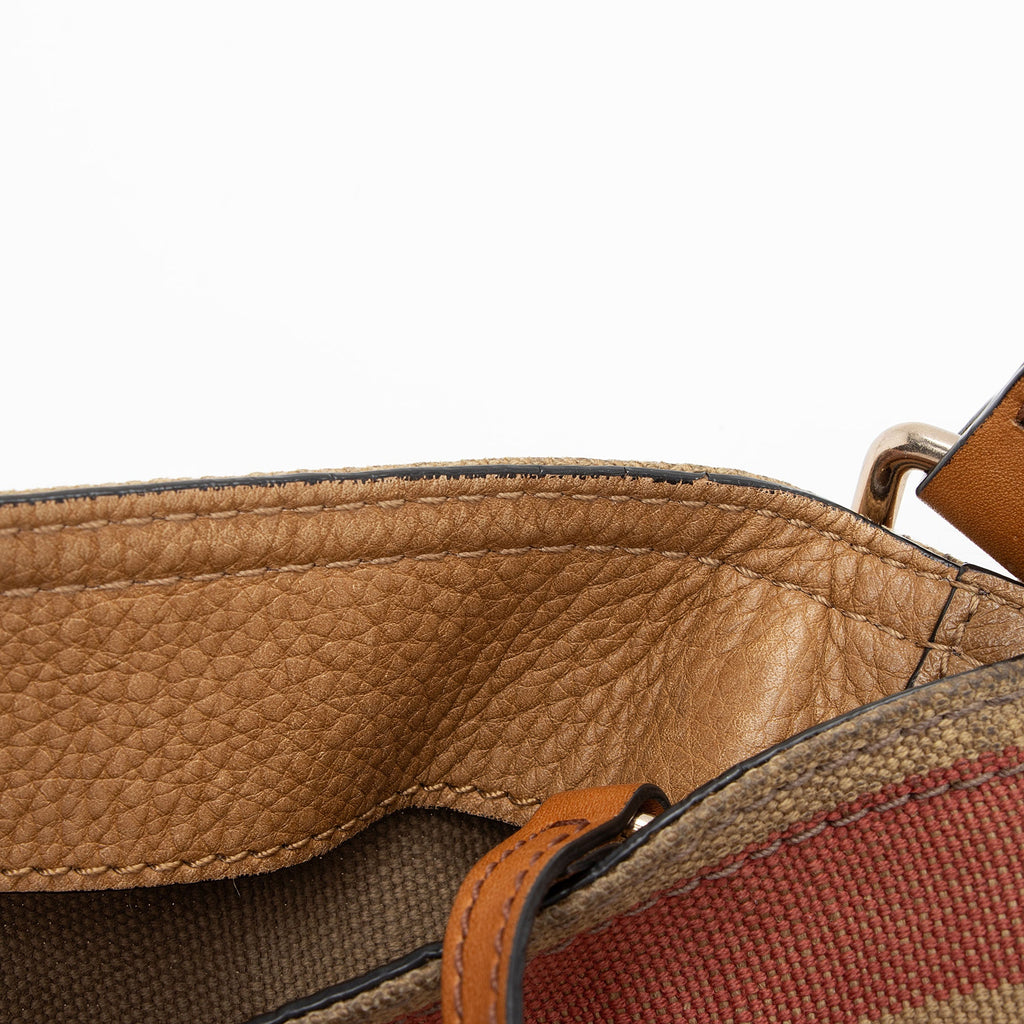 Burberry Canvas Check Ashby Mini Hobo (SHF-NypDEp)