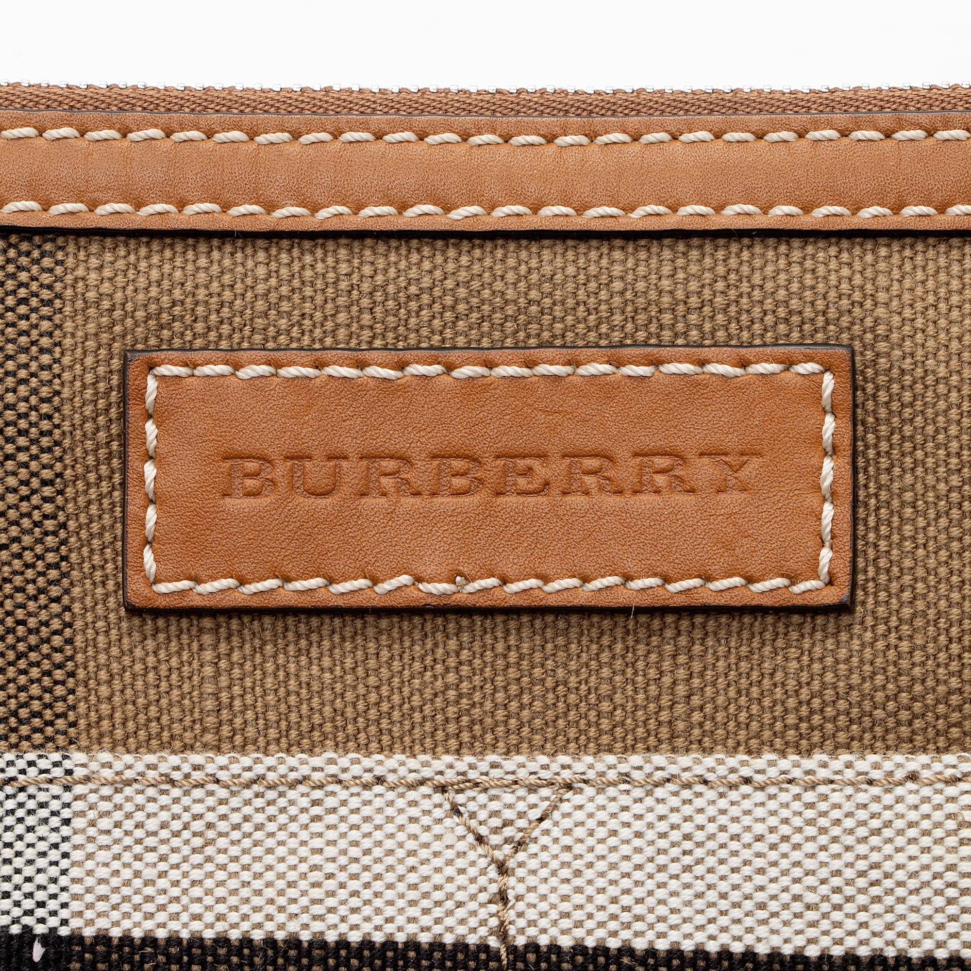 Burberry Canvas Check Pochette (SHF-ejmiF2)