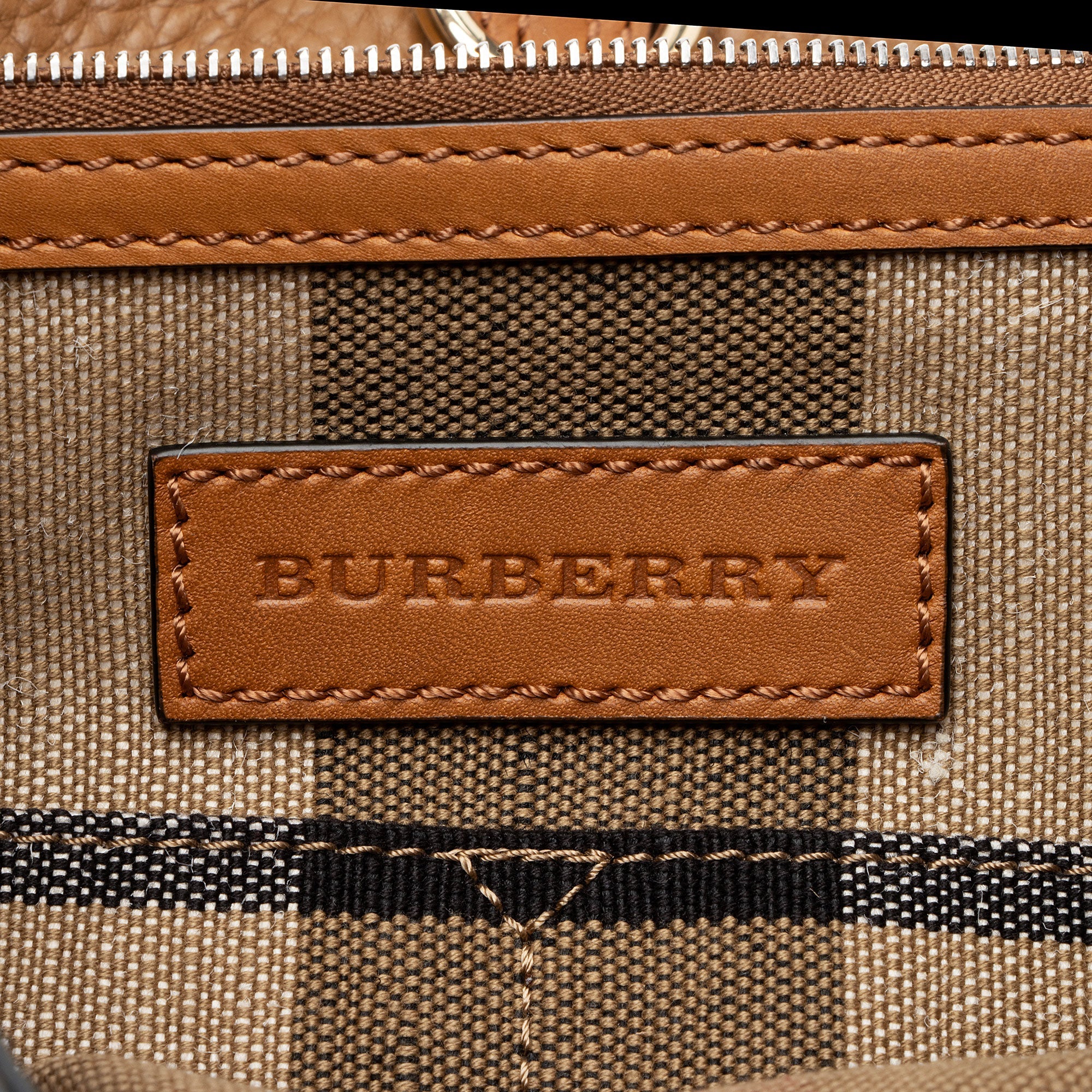Burberry Canvas Check Tassel Ashby Medium Hobo (SHF-1YmSO2)