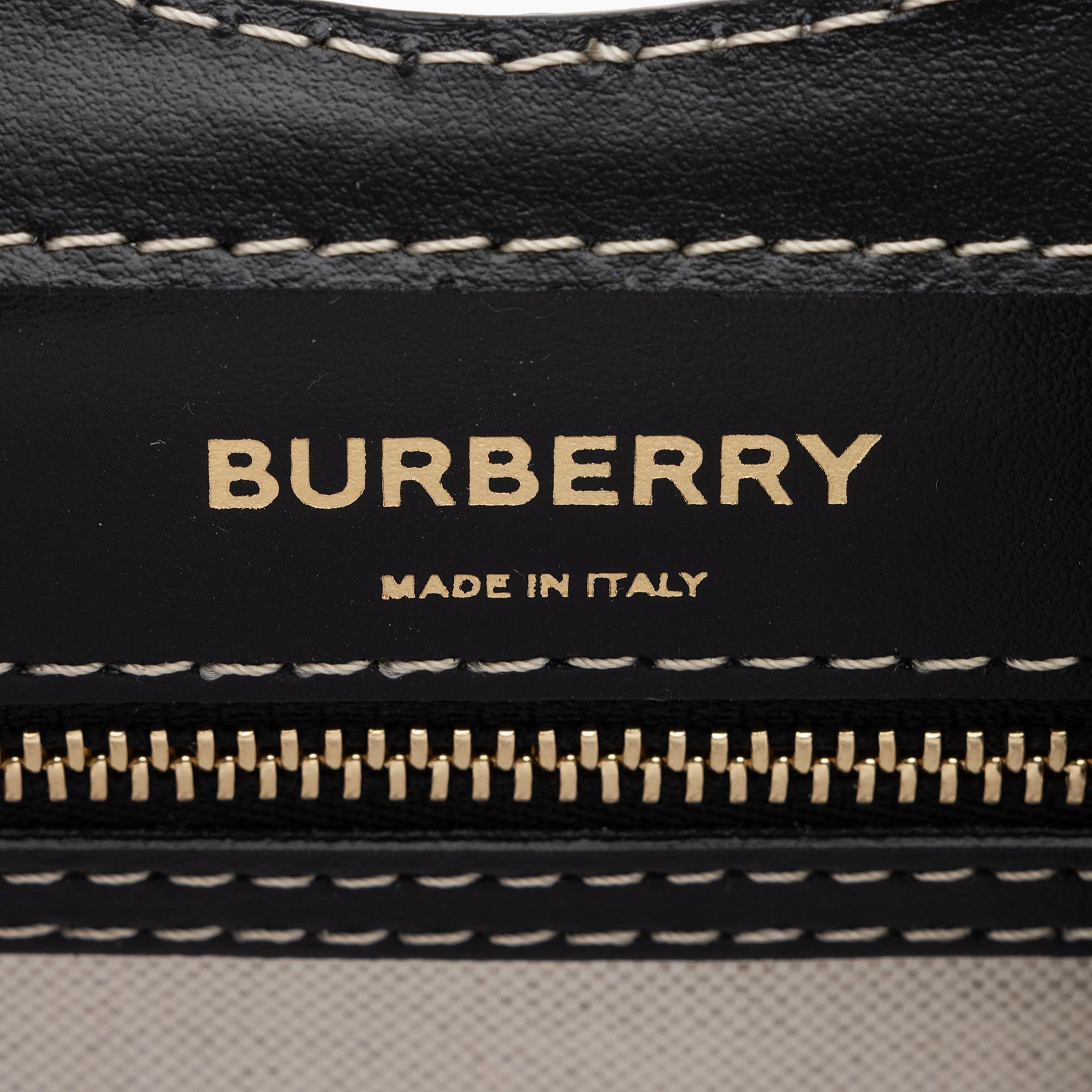 Burberry Canvas Horseferry Mini Pocket Tote (SHF-3ejnzd)