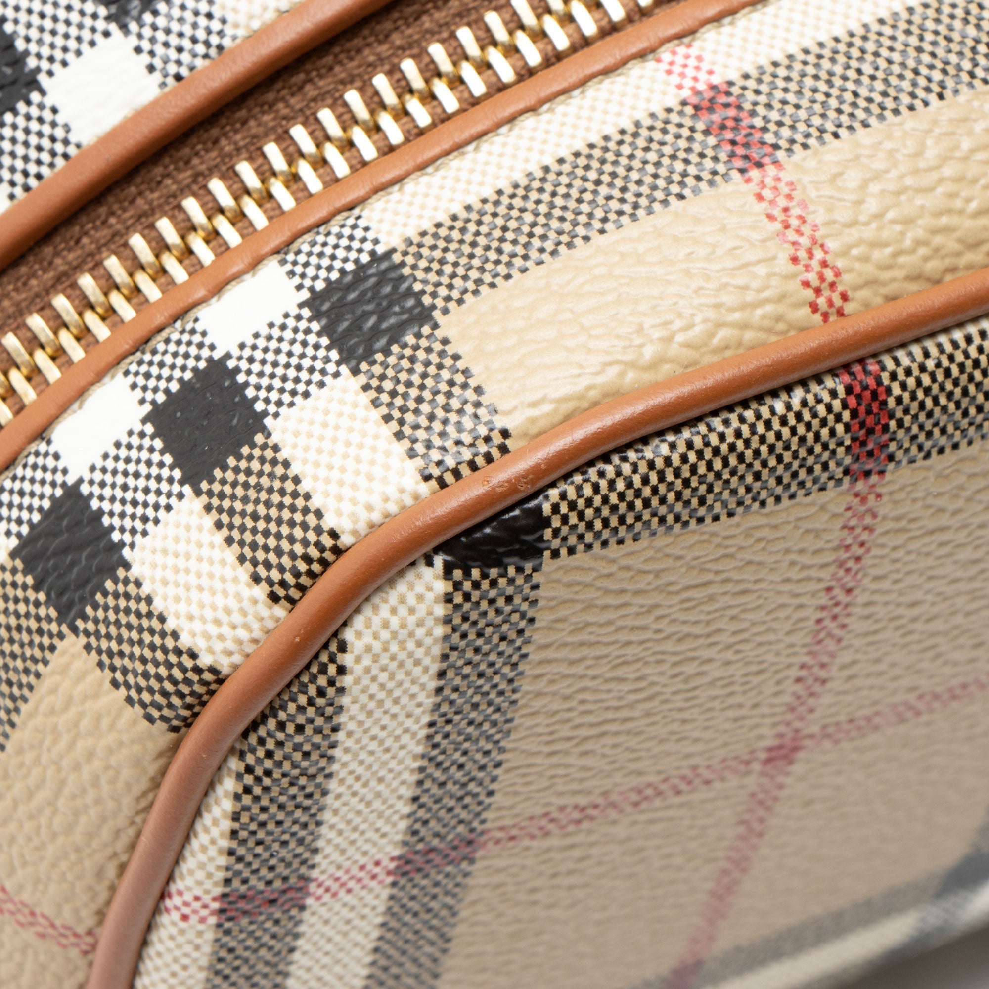 Burberry Vintage Check Travel Pouch