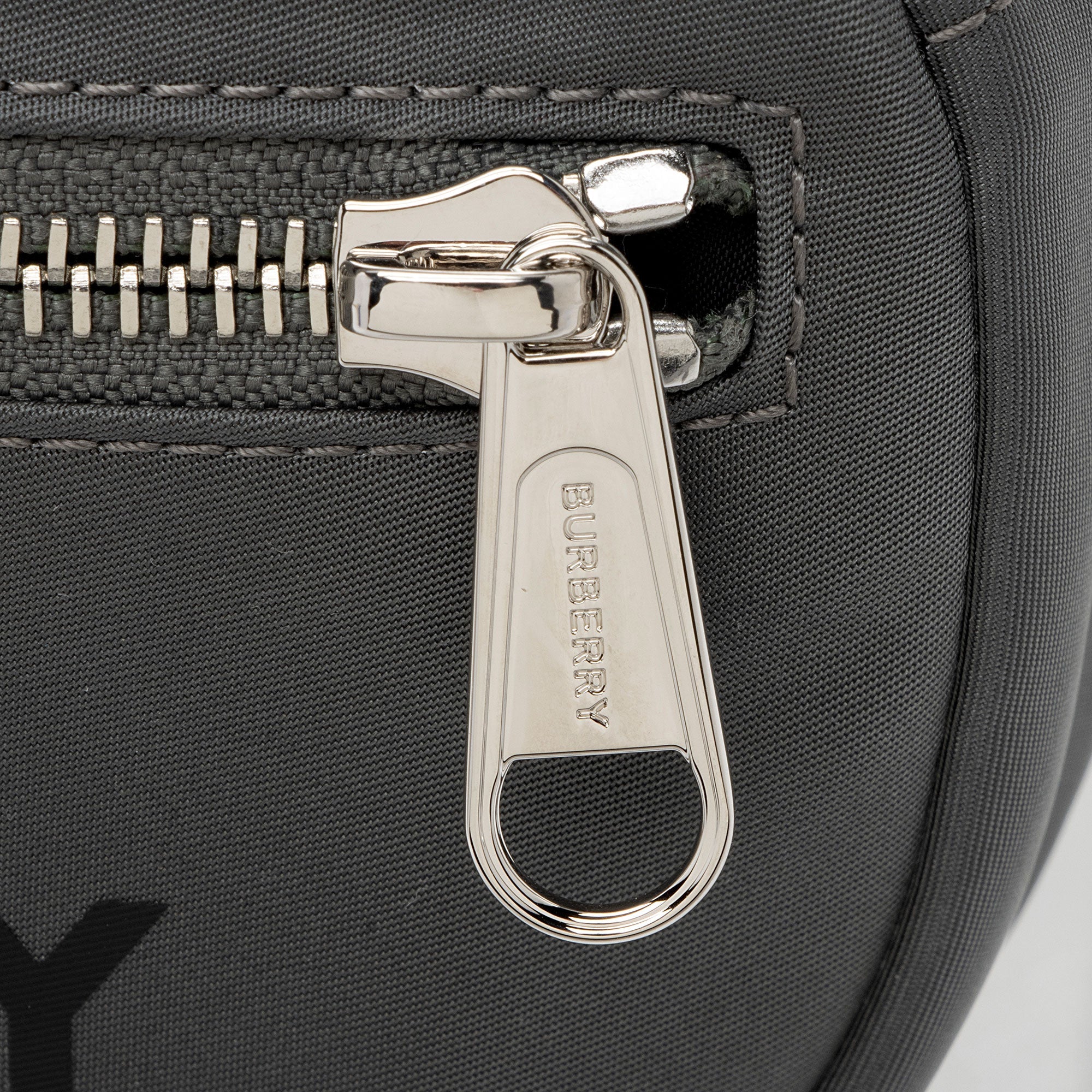 Burberry Econyl Logo Cannon Small Bumbag (SHF-WFOx9A)