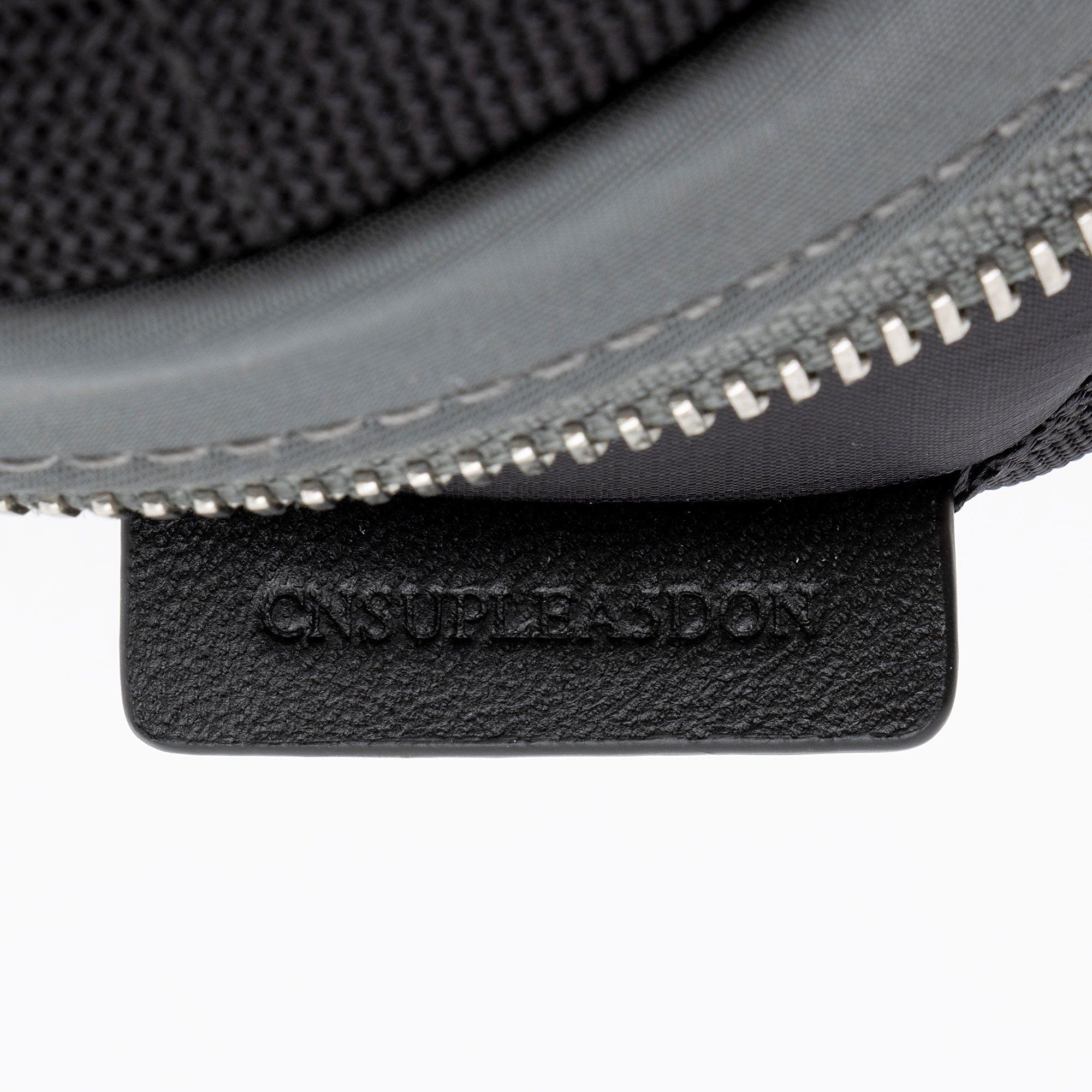 Burberry Econyl Logo Cannon Small Bumbag (SHF-nhahJE)