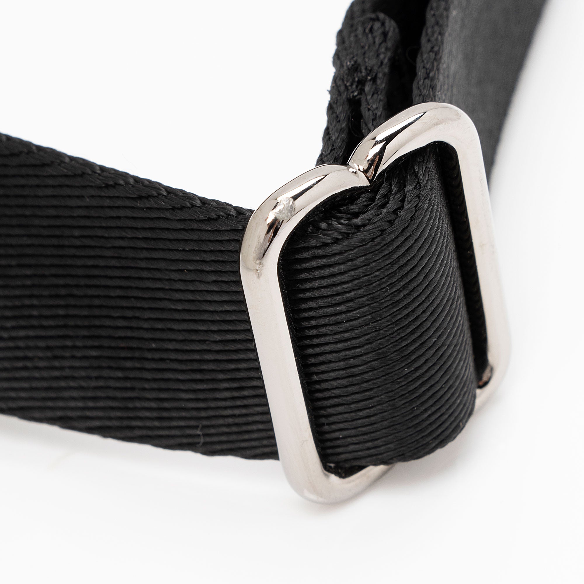 Burberry Embossed Leather Logo Thornton Crossbody Bag (SHF-lKaIAI)