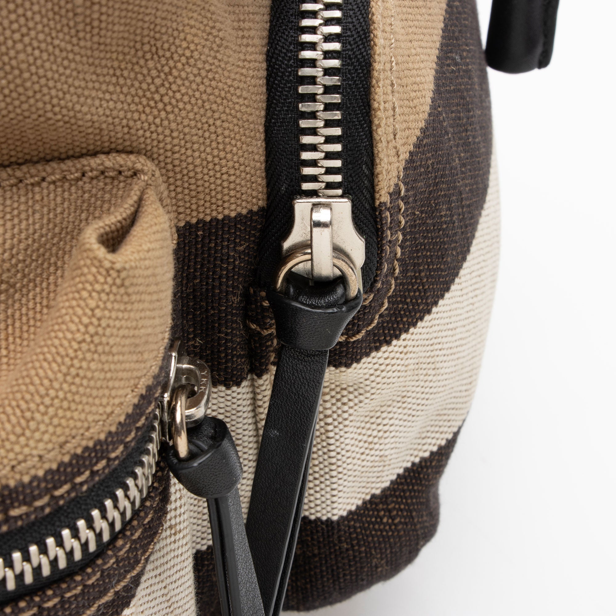 Burberry Giant Check Medium Rucksack Backpack (SHF-2qgLFI)