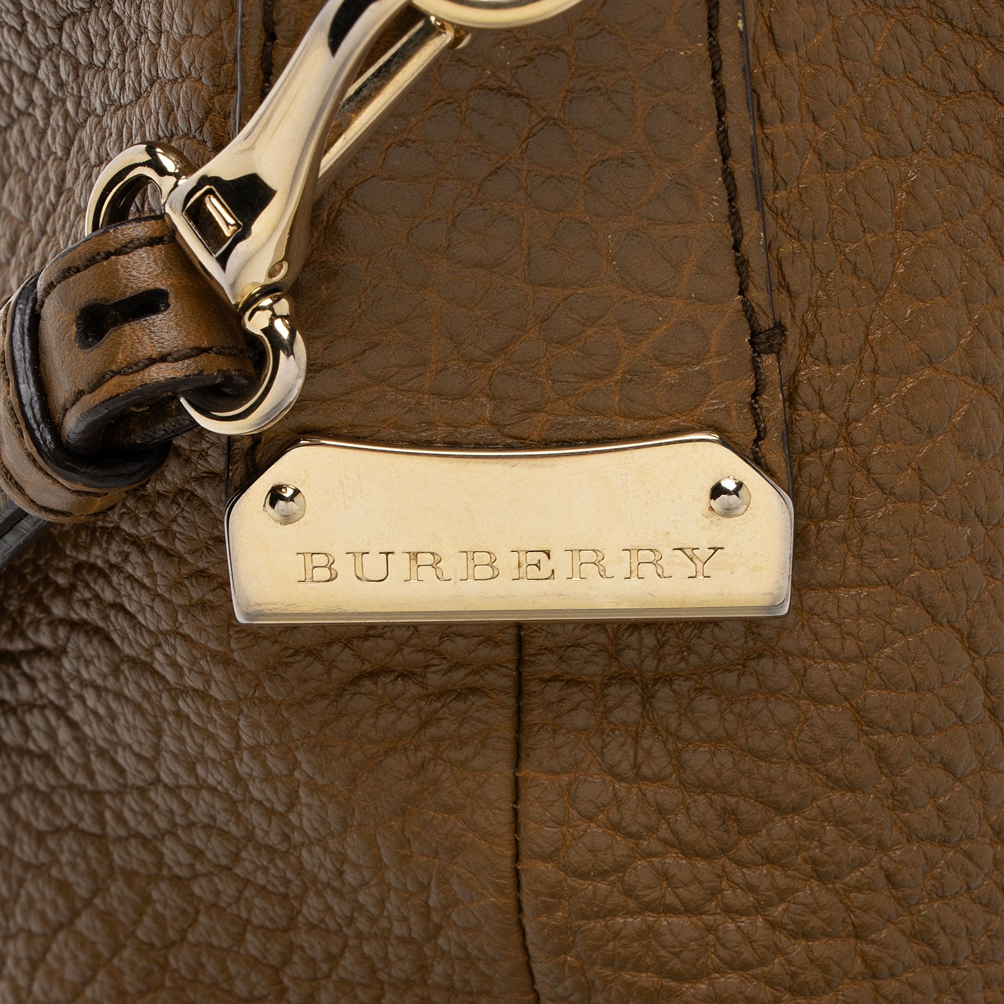 Burberry Grained Leather Ledbury Hobo (SHF-4RlqEs)