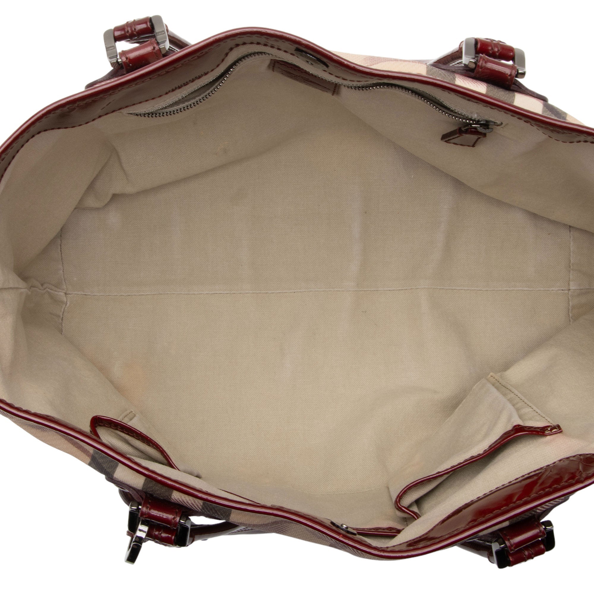 Burberry Heart Check Patent Leather Large Tote (SHF-tnVJ87)