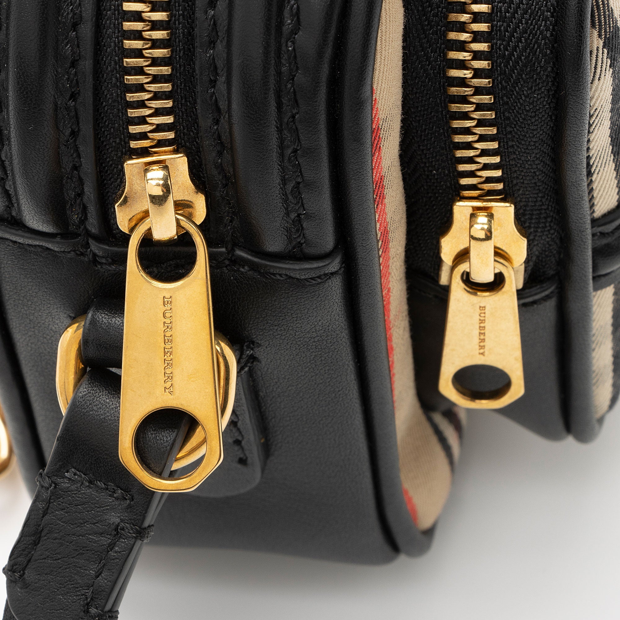 Burberry Horseferry Check Link Camera Bag (SHF-U4S5w1)