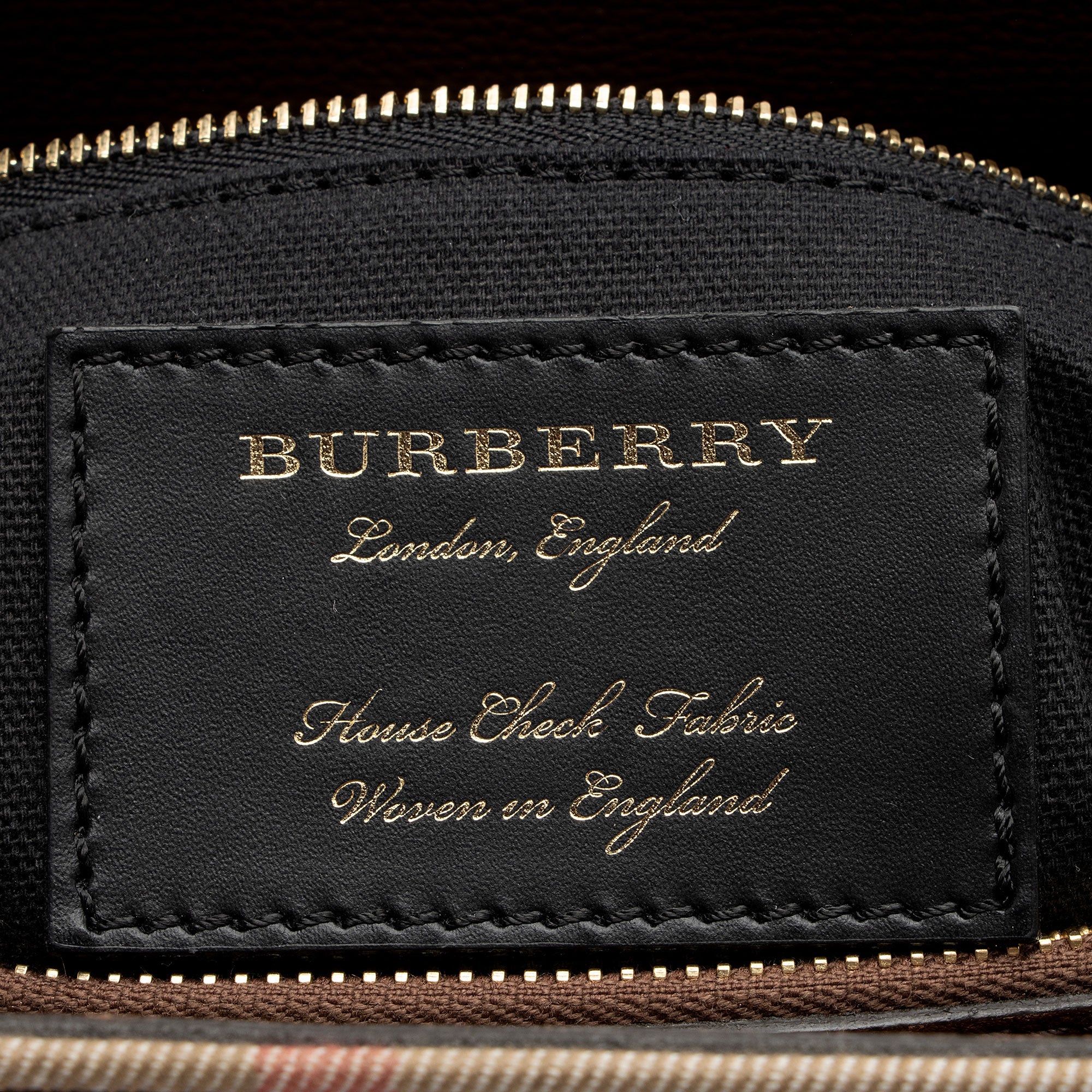 Burberry House Check Banner Medium Tote (SHF-0G2VoA)