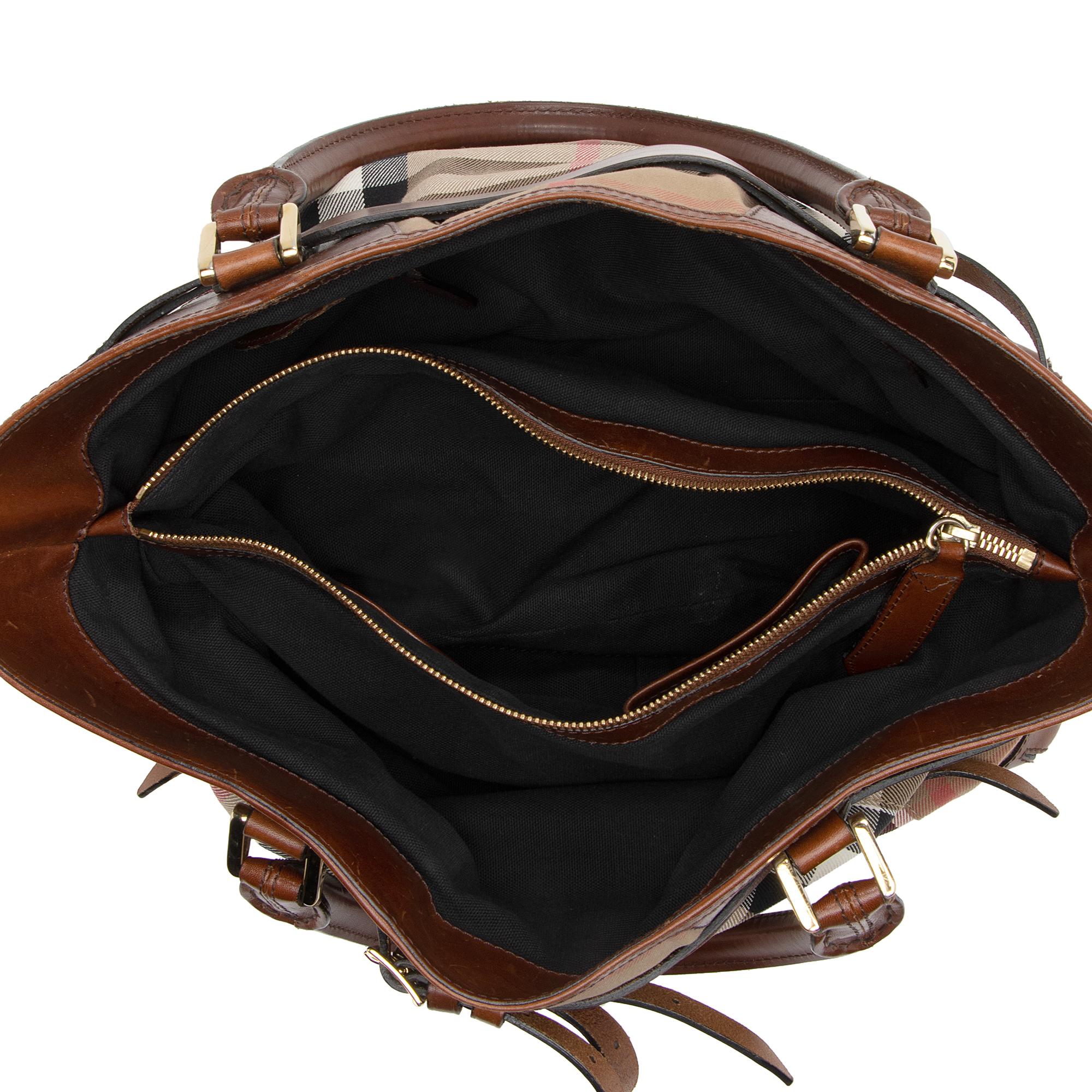 Burberry House Check Bridle Lynher Tote (SHF-mU2nhc)