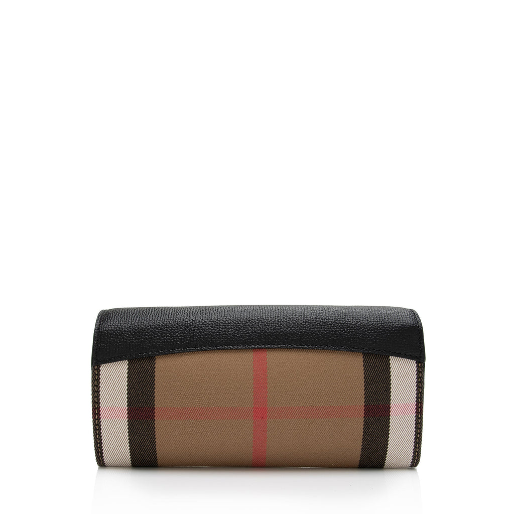 Burberry House Check Henley Chain Wallet (SHF-8PkzNG)