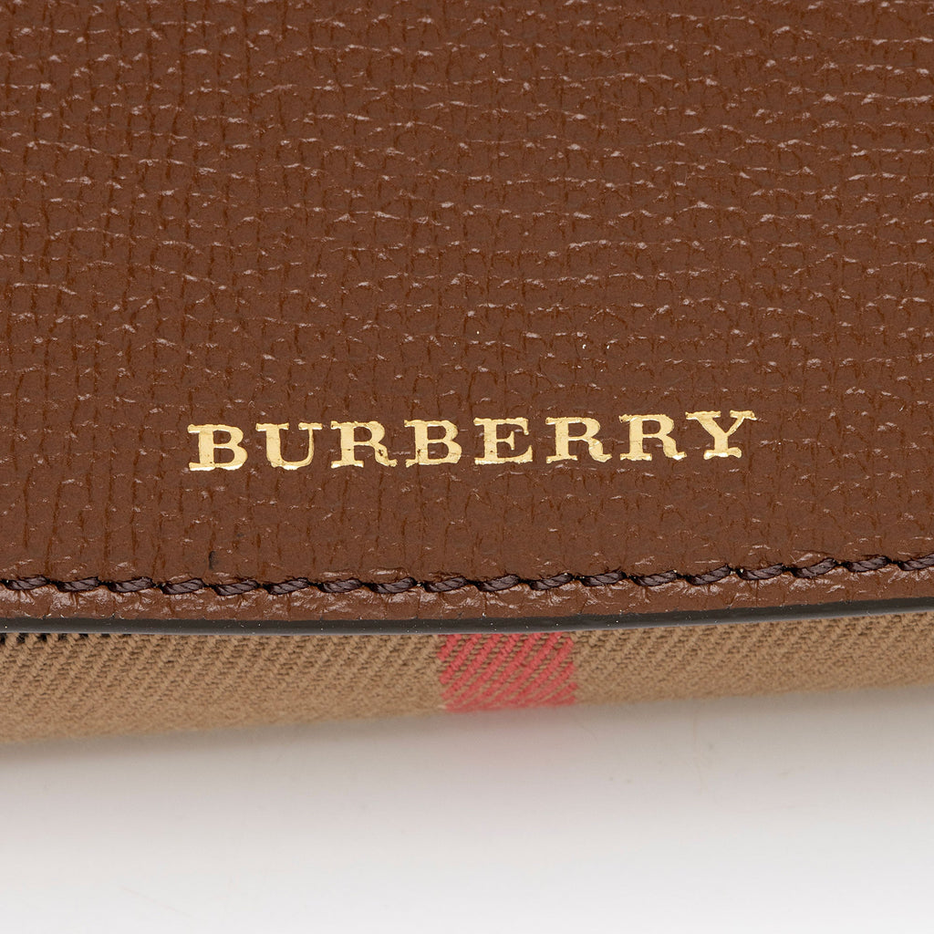 Burberry House Check Henley Chain Wallet
