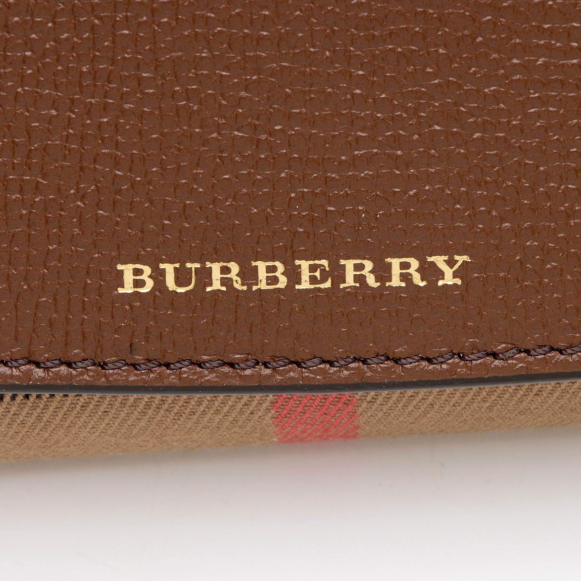 Burberry House Check Henley Chain Wallet