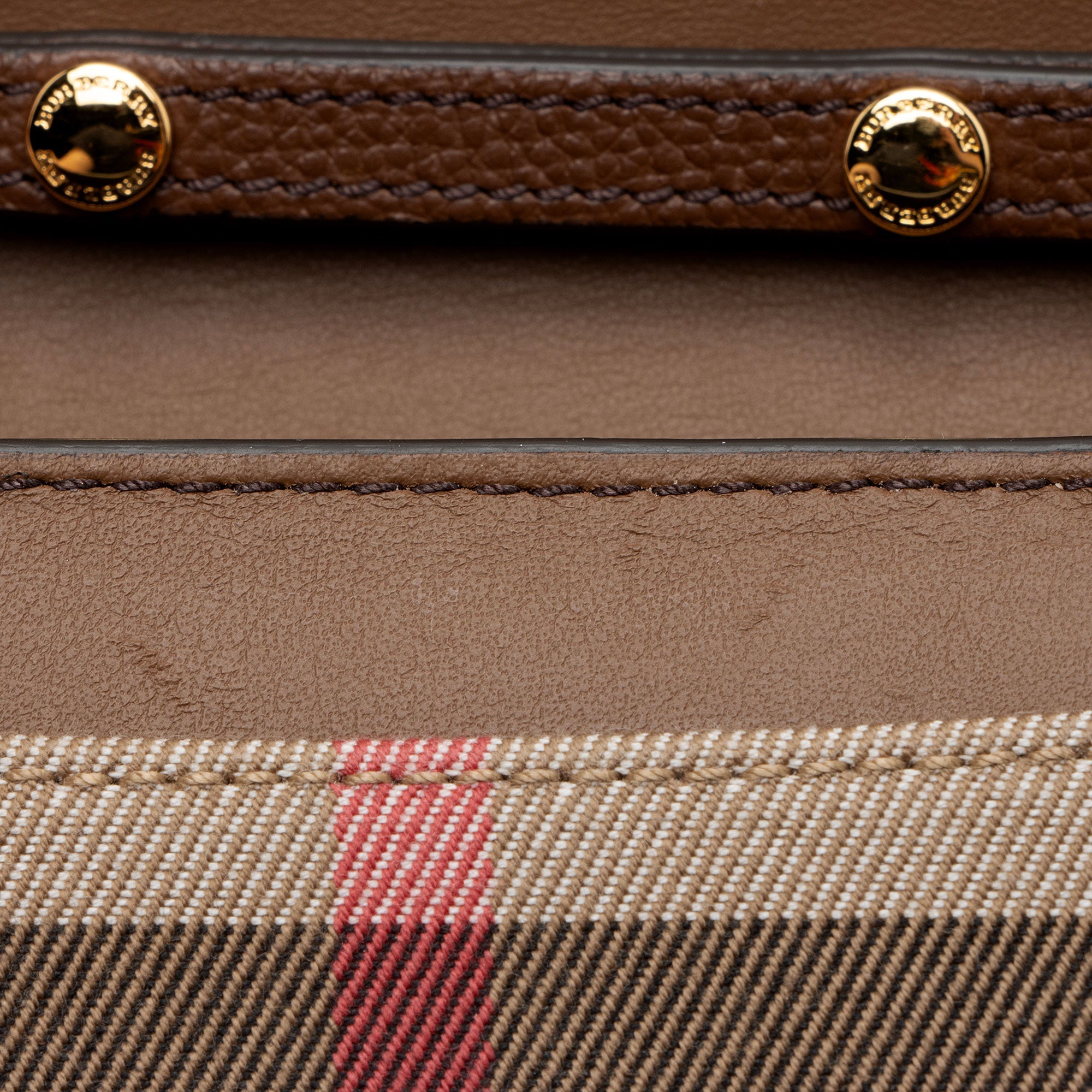 Burberry House Check Henley Chain Wallet