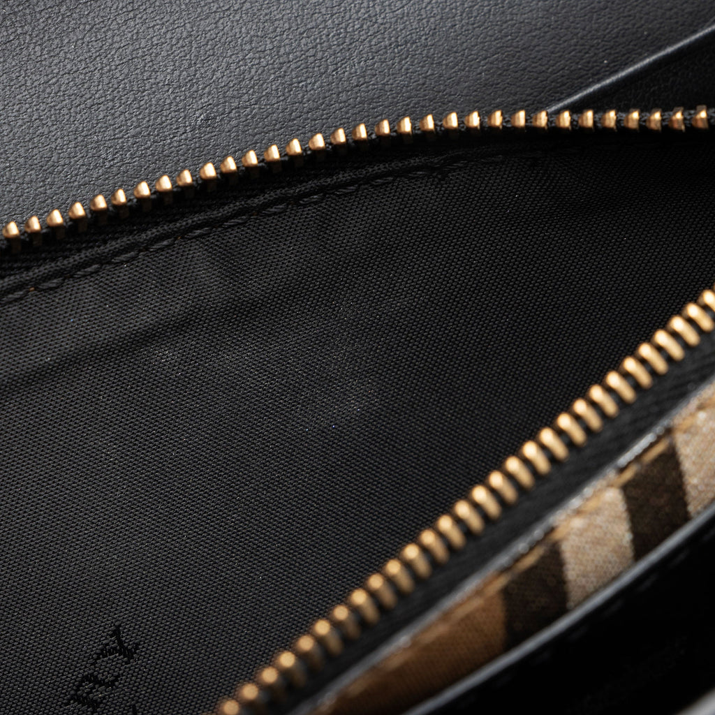 Burberry House Check Henley Chain Wallet