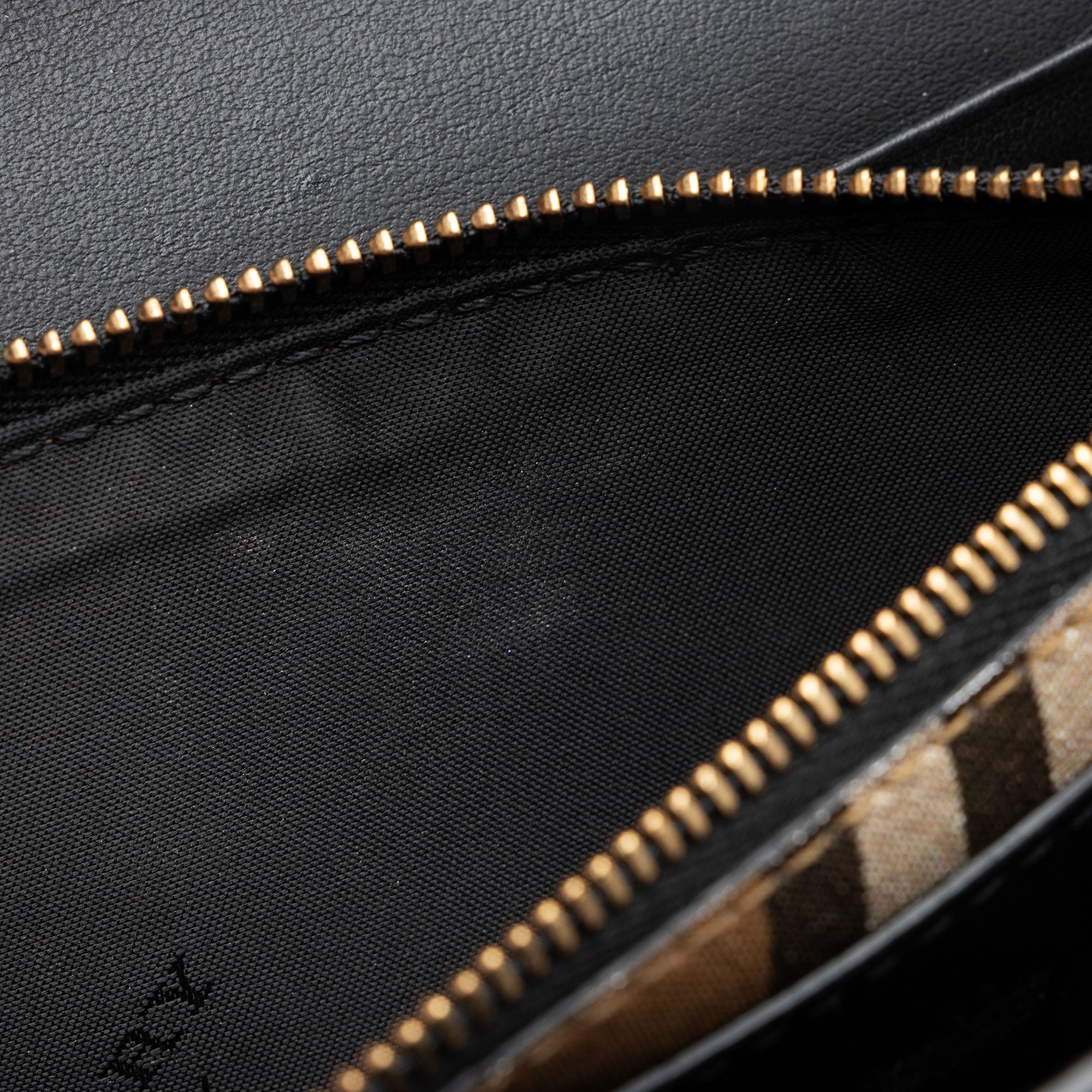 Burberry House Check Henley Chain Wallet