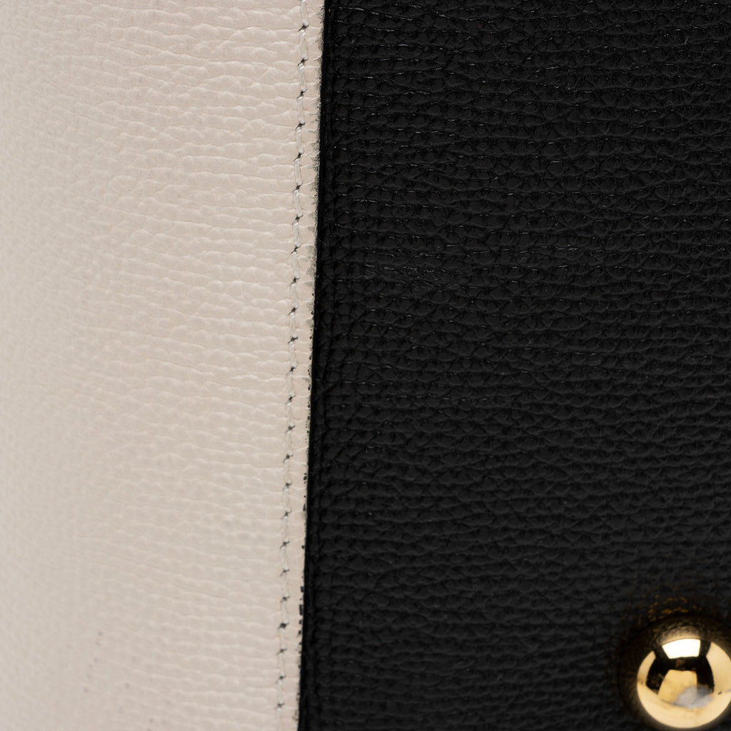 Burberry House Check Leather Banner Medium Tote (SHF-IHmkgX)