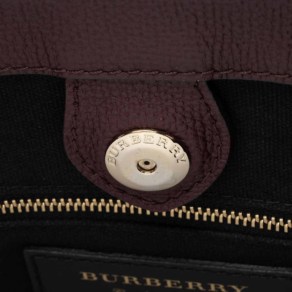 Burberry House Check Leather Banner Medium Tote
