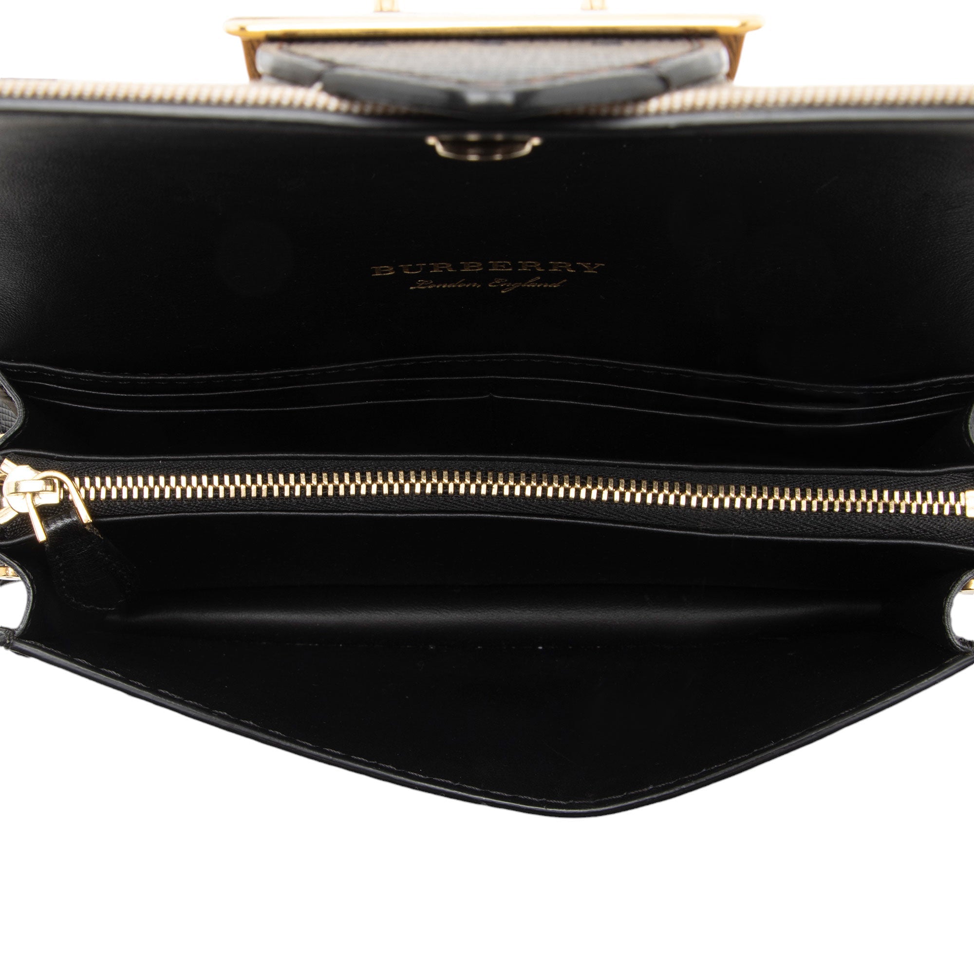 Burberry House Check Madison Buckle Small Shoulder Bag (SHF-P2oe5K)