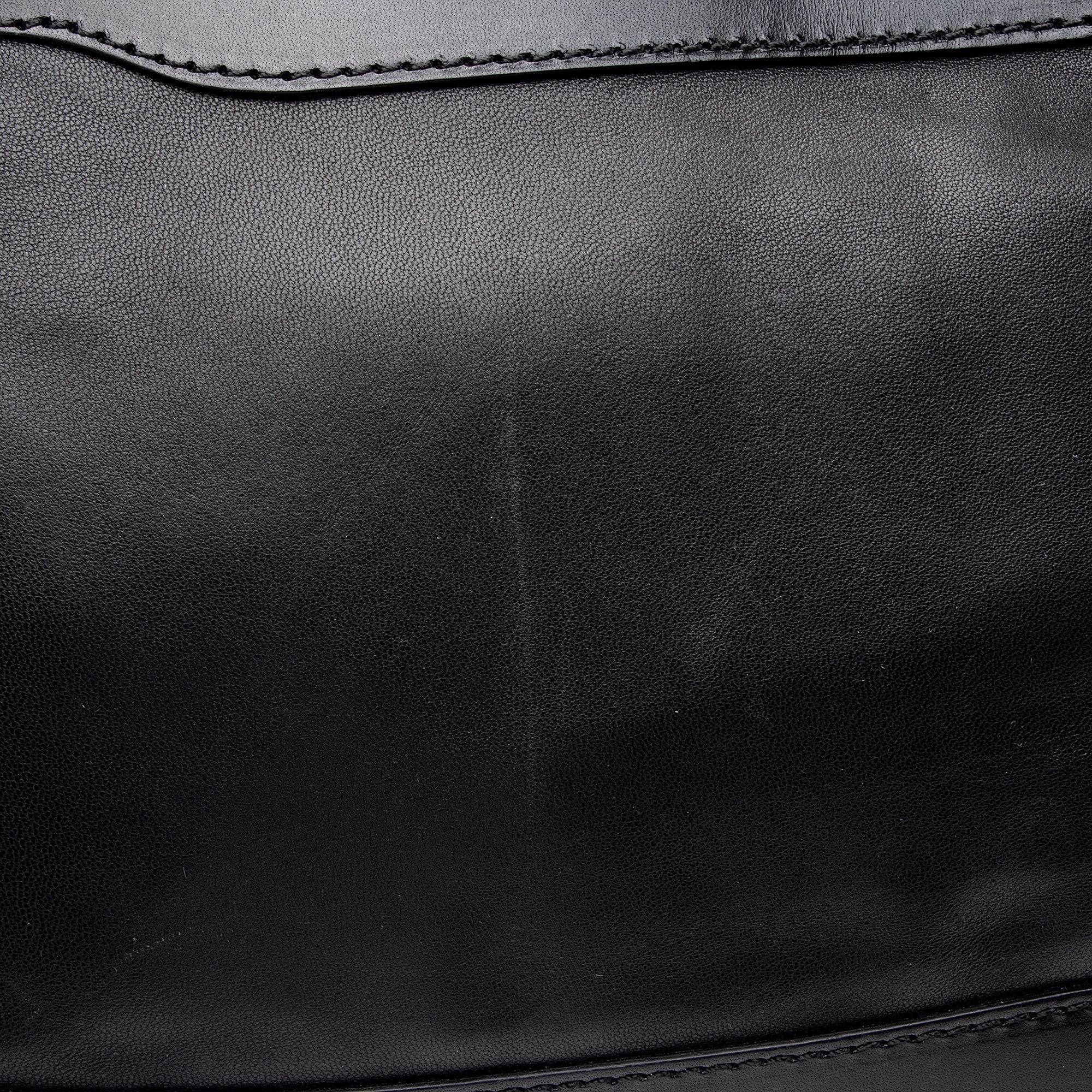 Burberry Lambskin Hepburn Convertible Tote (SHF-FHPl7M)
