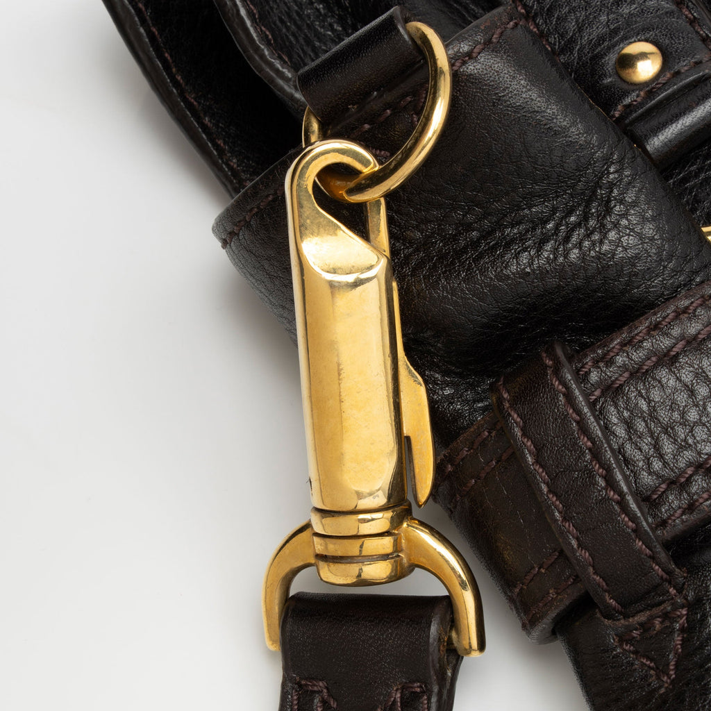 Burberry Leather Belted Tote (SHF-qVb30x)