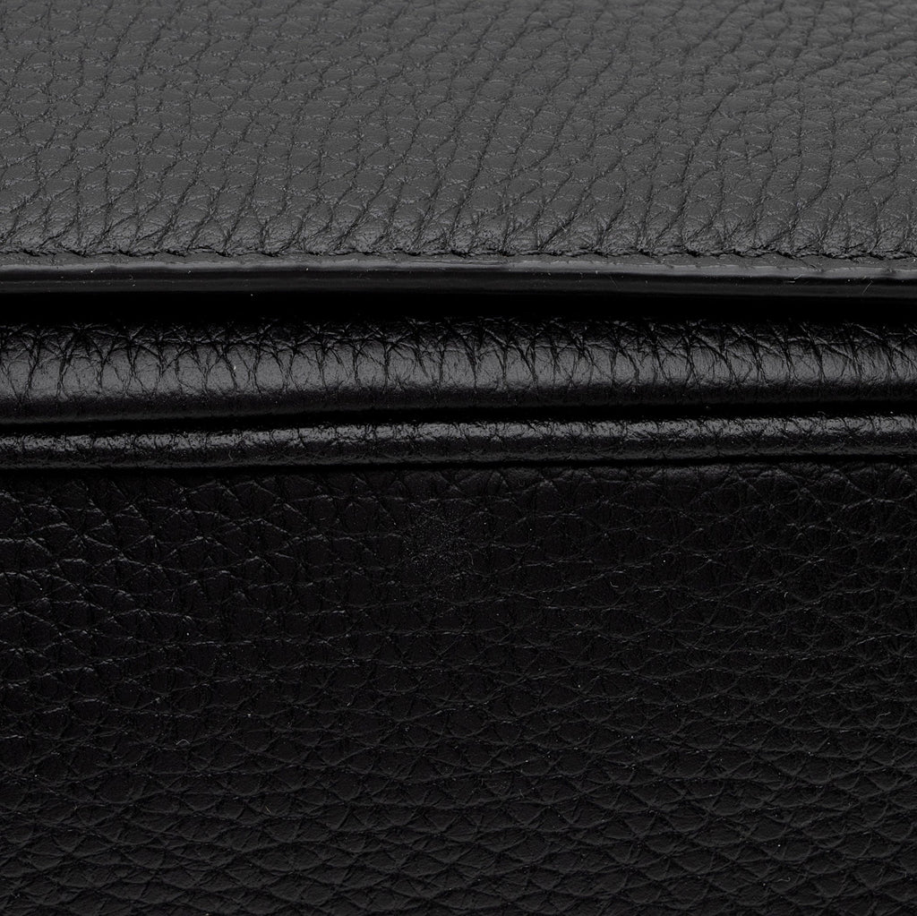 Burberry Leather Bruno Messenger Bag (SHF-GEHFL3)