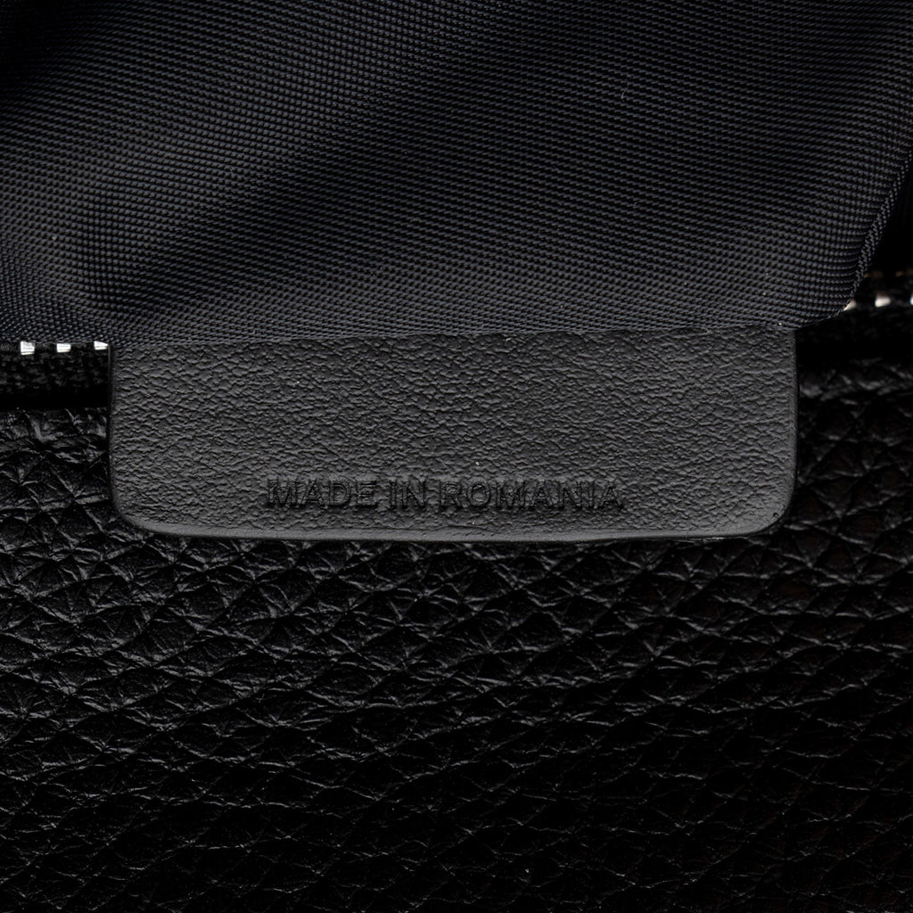 Burberry Leather Bruno Messenger Bag (SHF-GEHFL3)