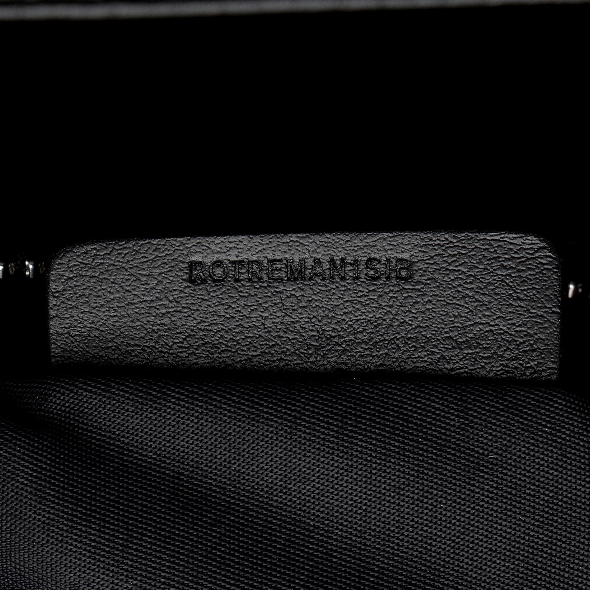 Burberry Leather Bruno Messenger (SHF-nu4RPI)