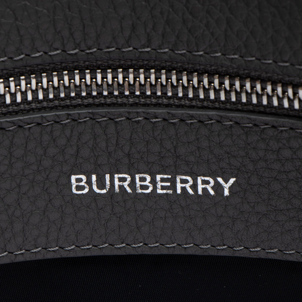 Burberry Leather Bruno Messenger (SHF-o1cptH)